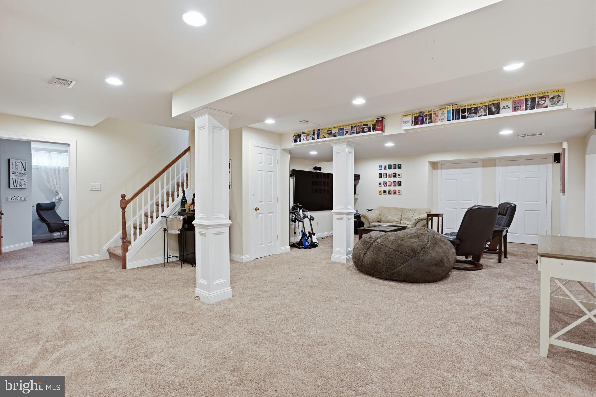 WALDEN WOODS - Residential