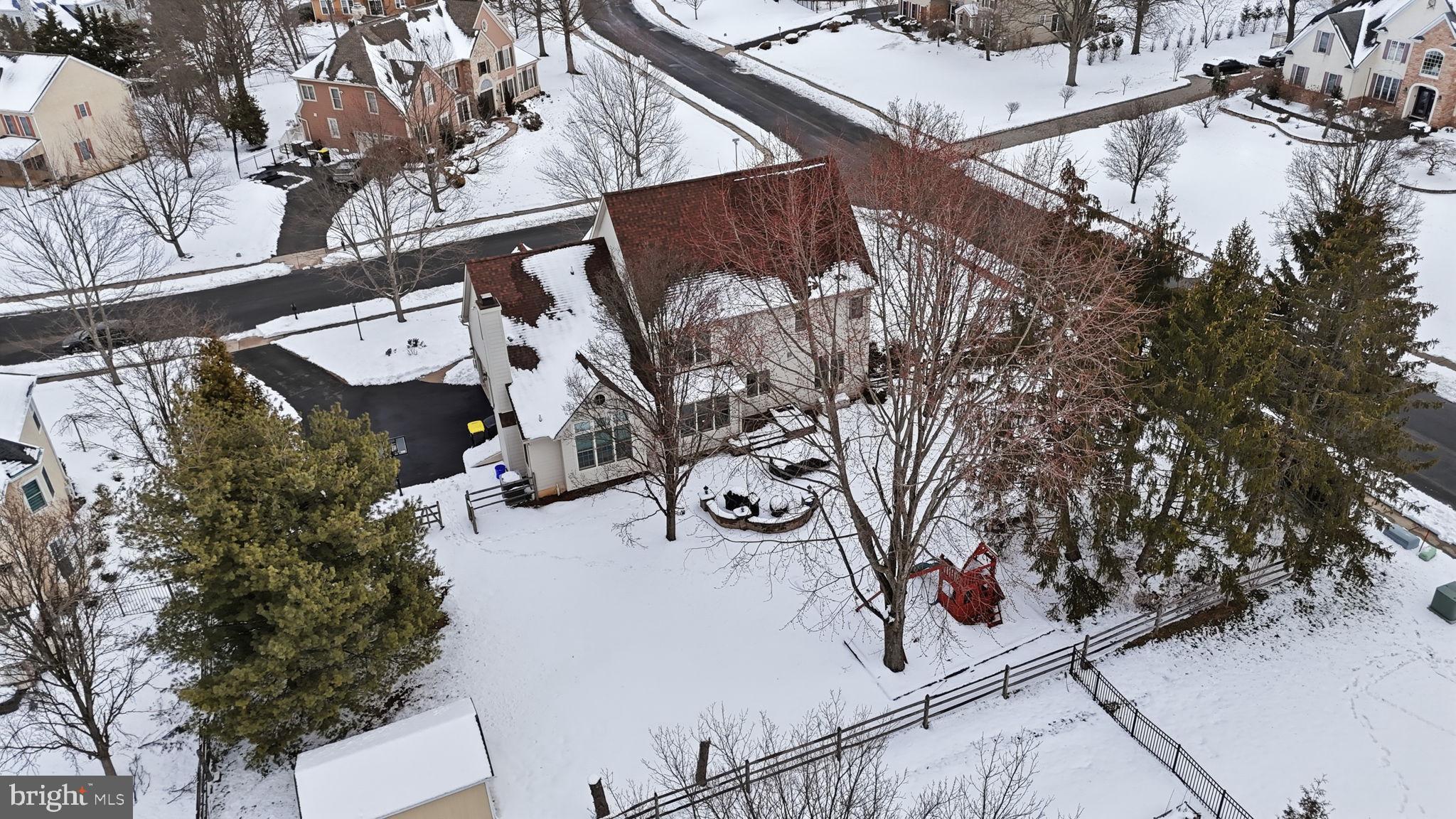 WALDEN WOODS - Residential