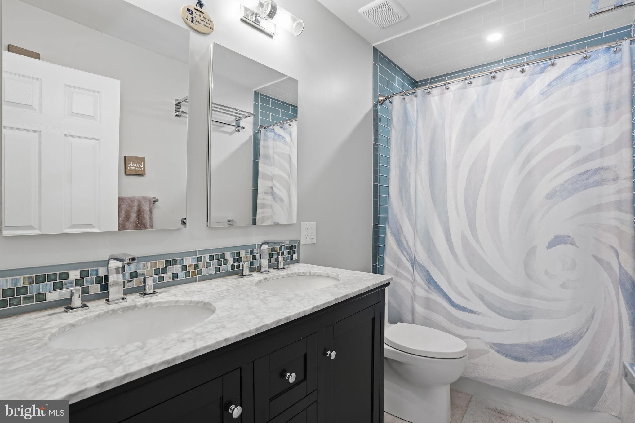 WALDEN WOODS - Residential