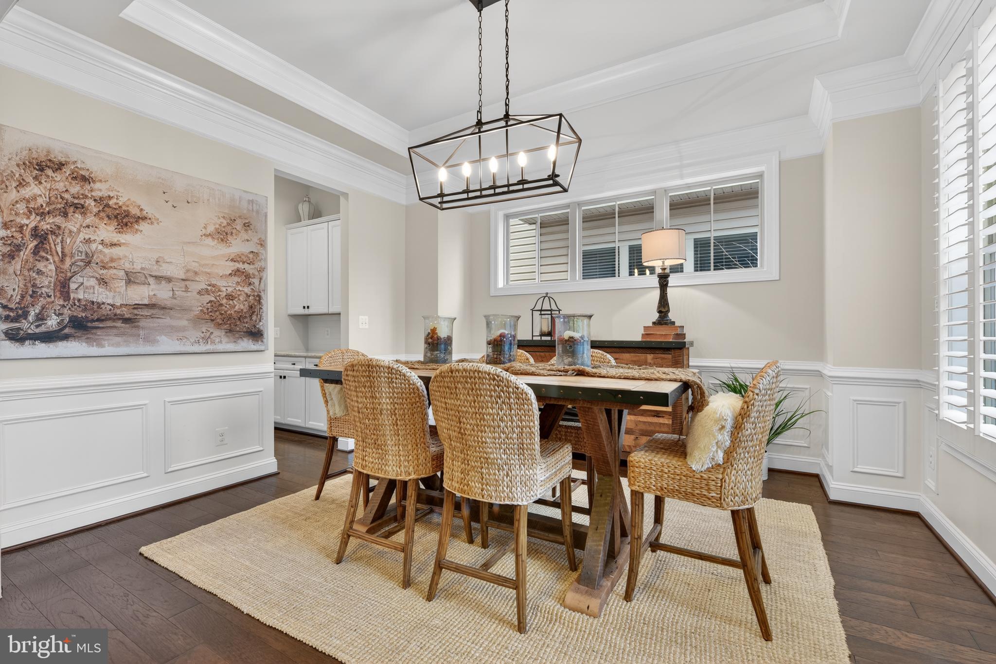 ONE LOUDOUN - Residential