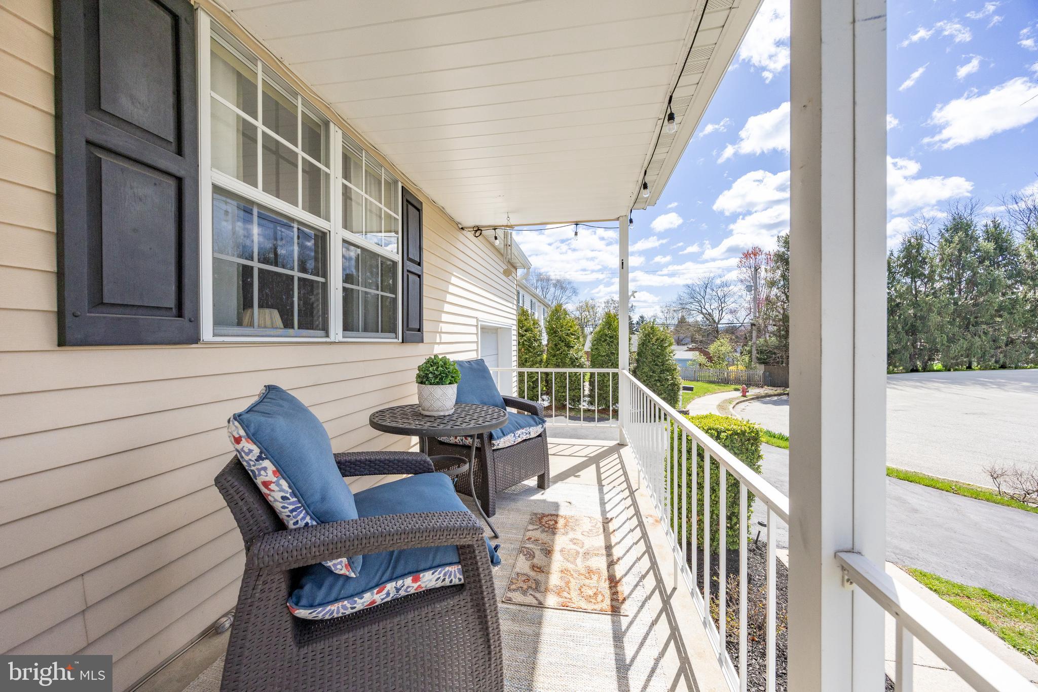 153 E PHOENIX DRIVE