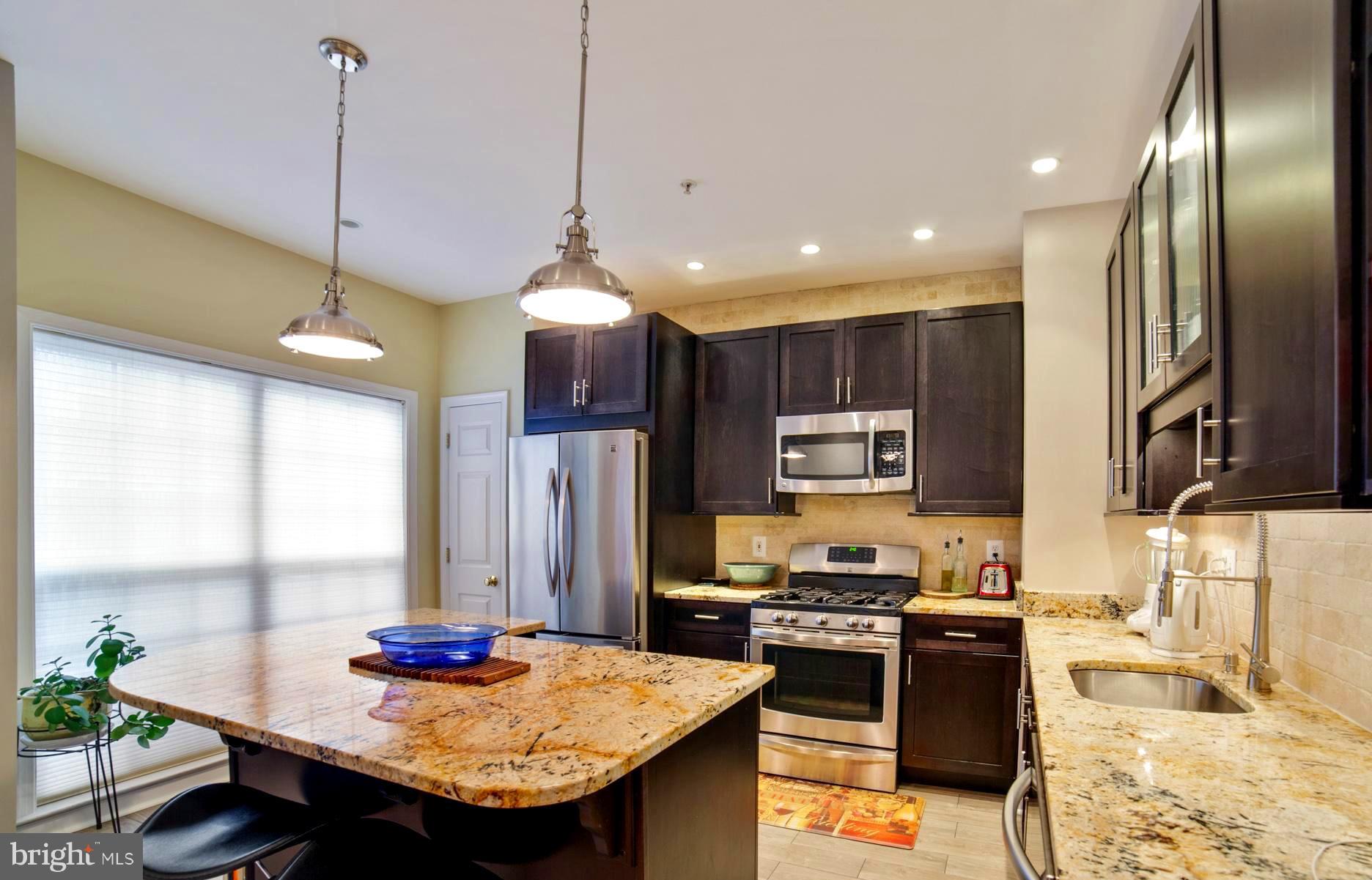 GATESTONE - Residential