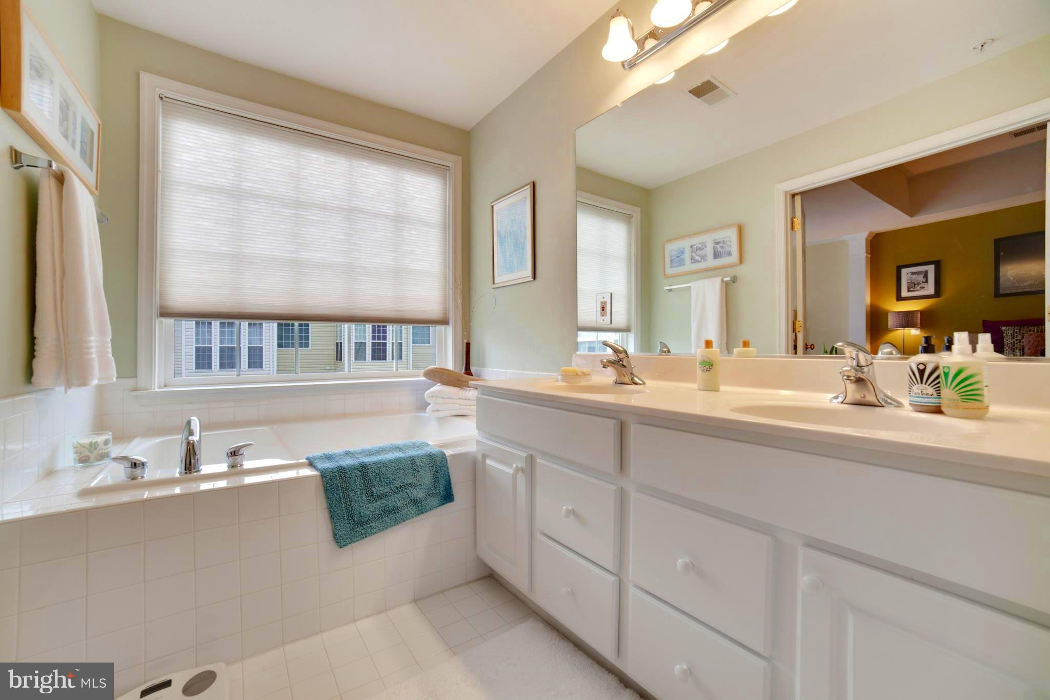 GATESTONE - Residential