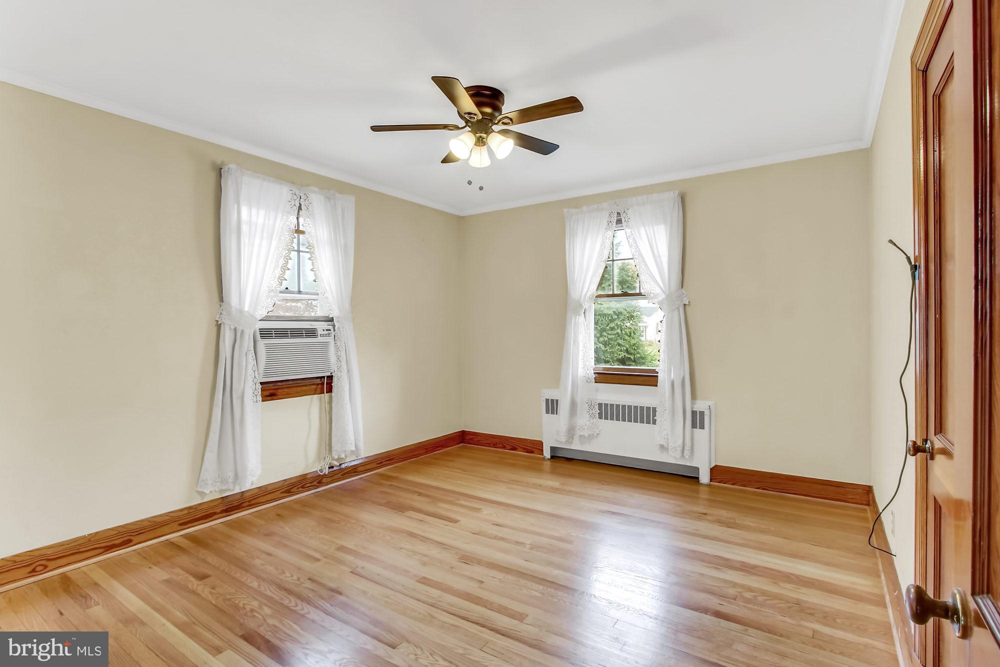 MICHAELTON MANOR - Residential