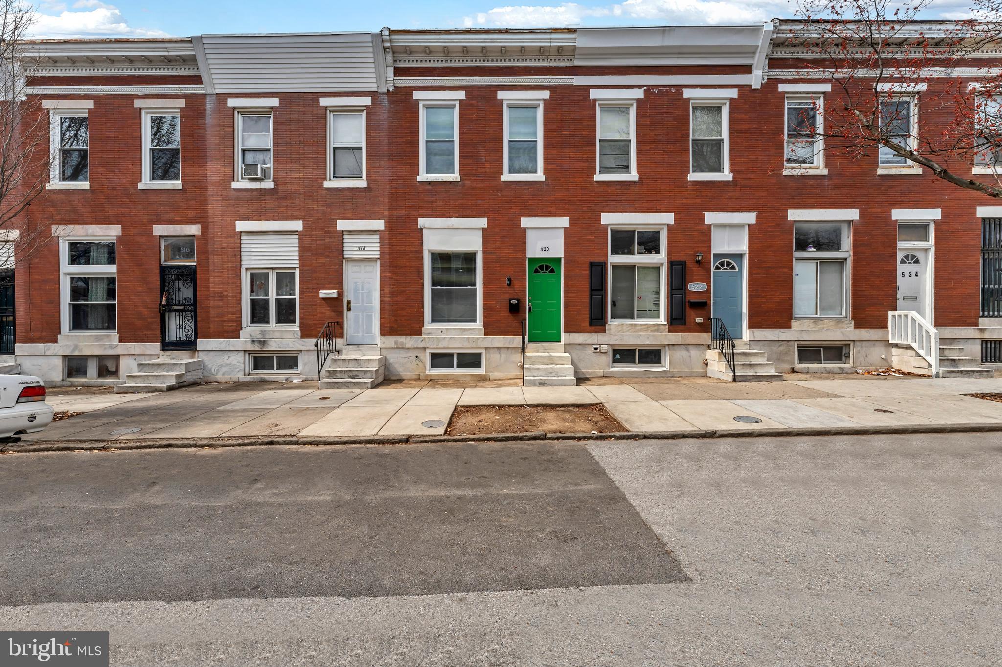 ELWOOD PARK - Residential