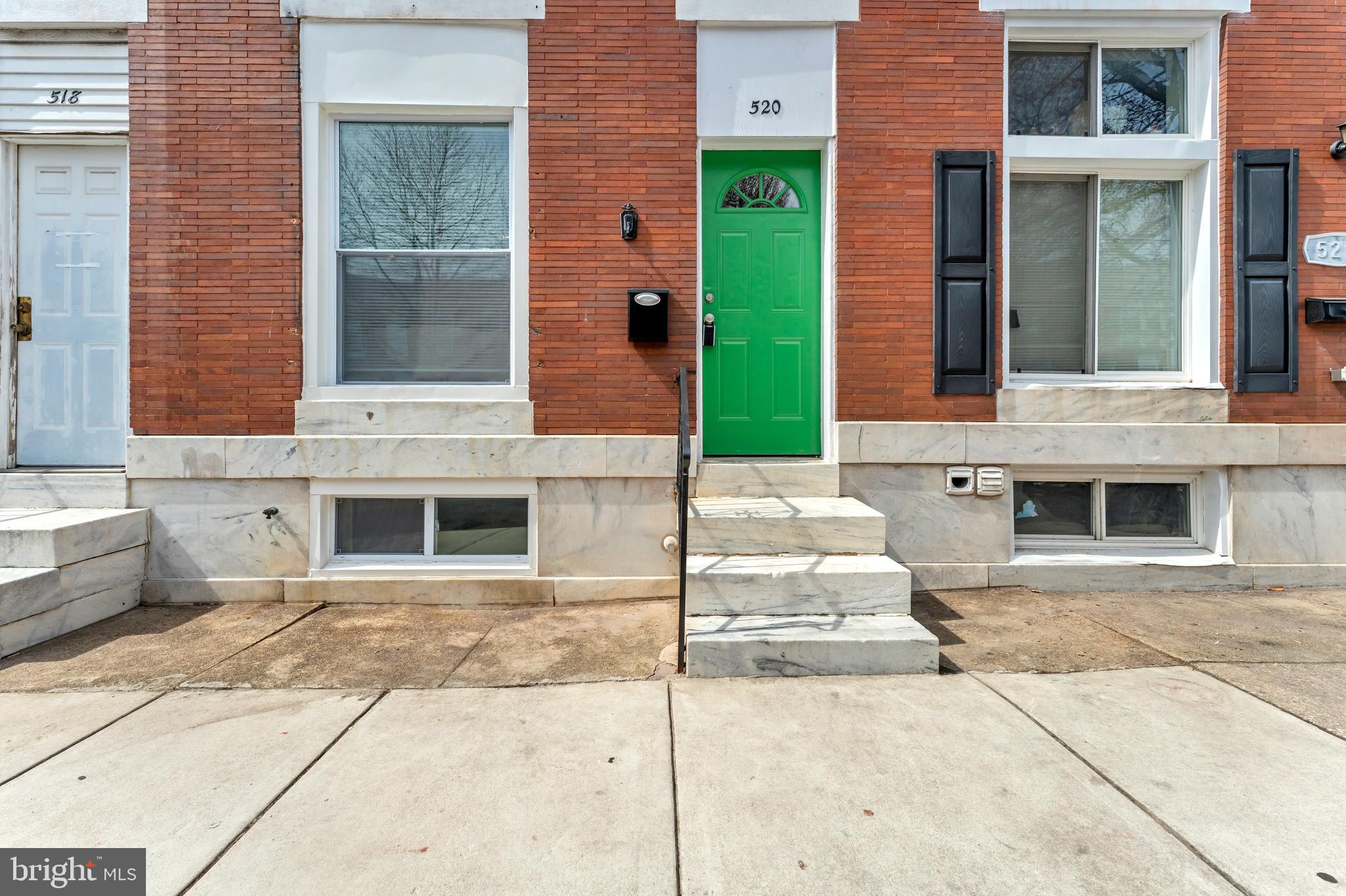 ELWOOD PARK - Residential