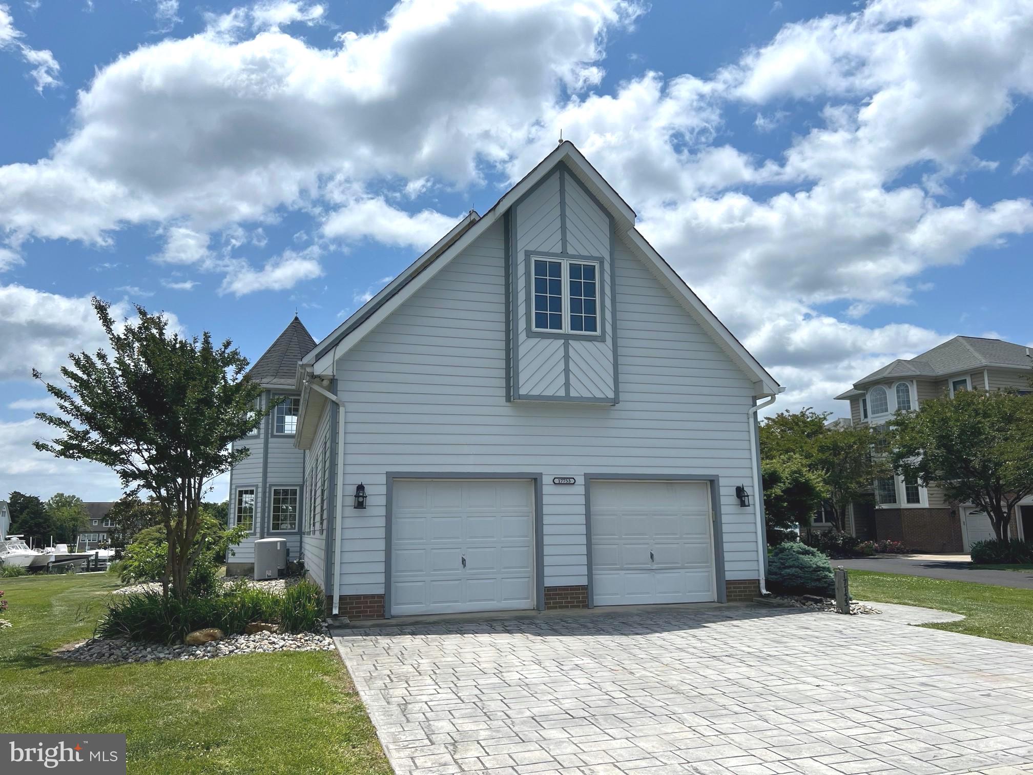 LANDINGS AT PINEY POINT - Residential