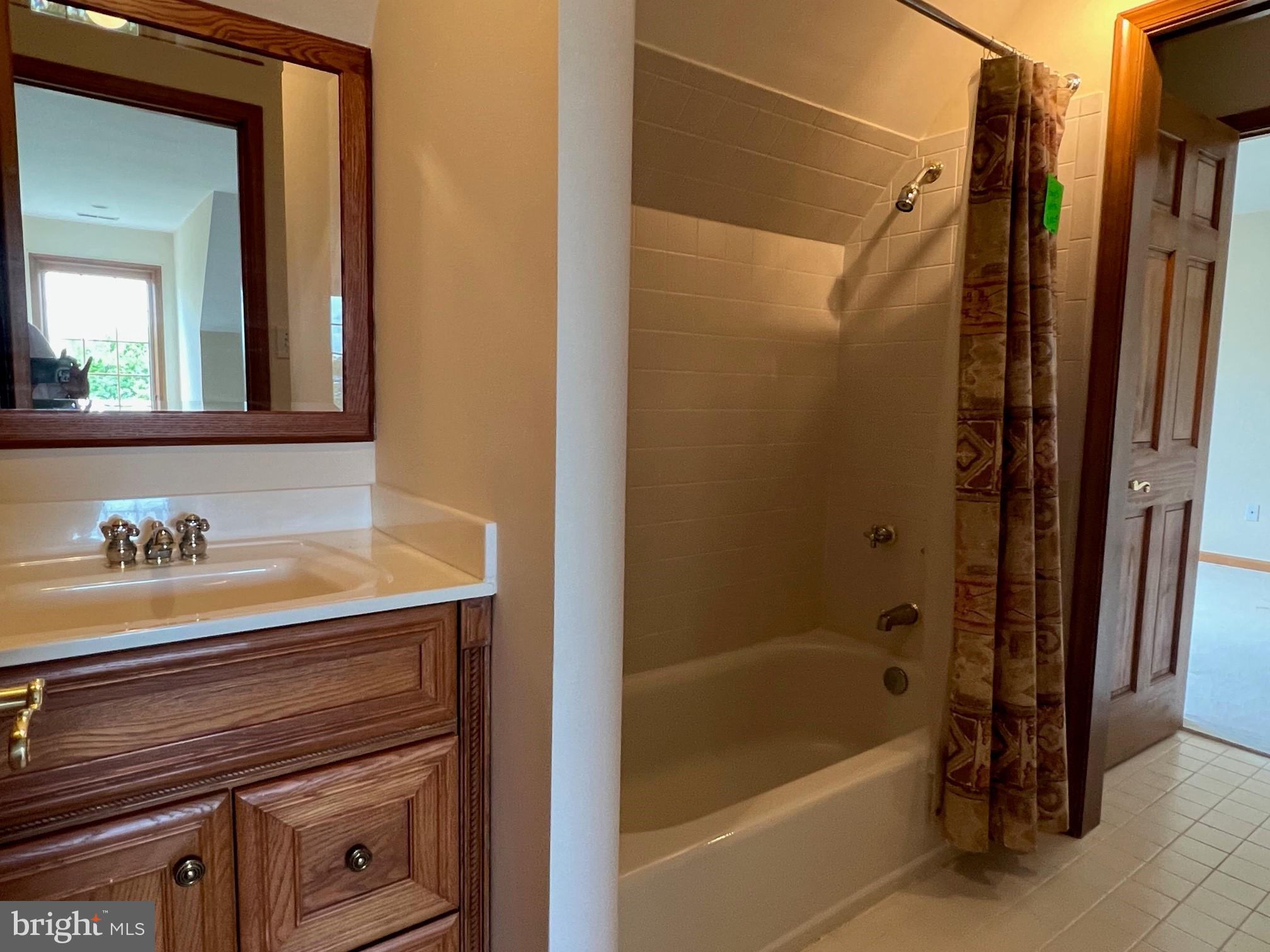 LANDINGS AT PINEY POINT - Residential