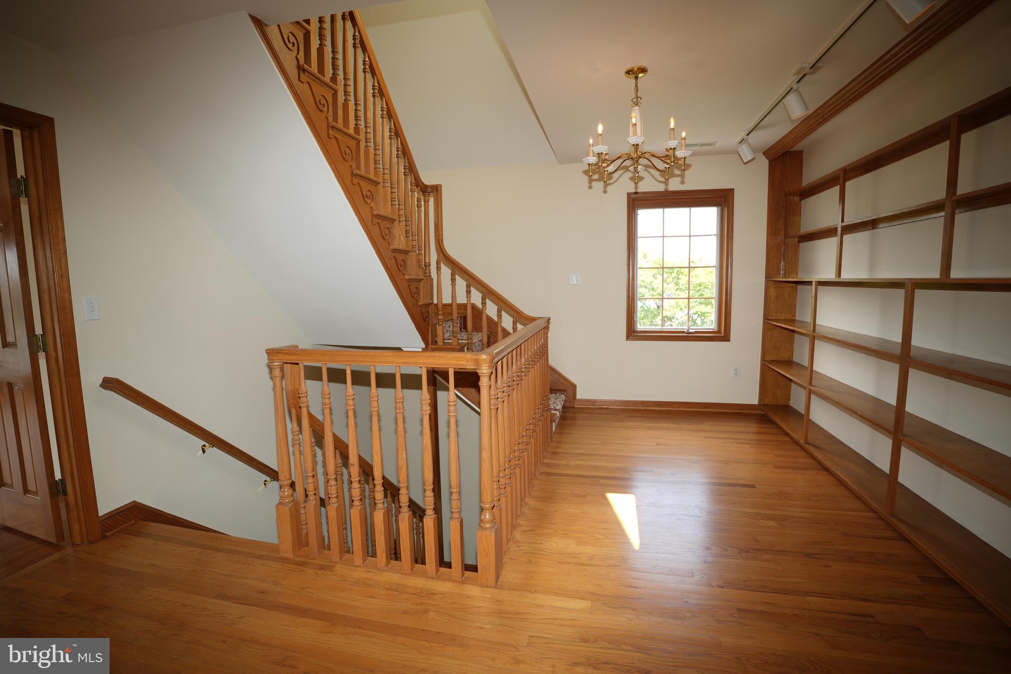 LANDINGS AT PINEY POINT - Residential