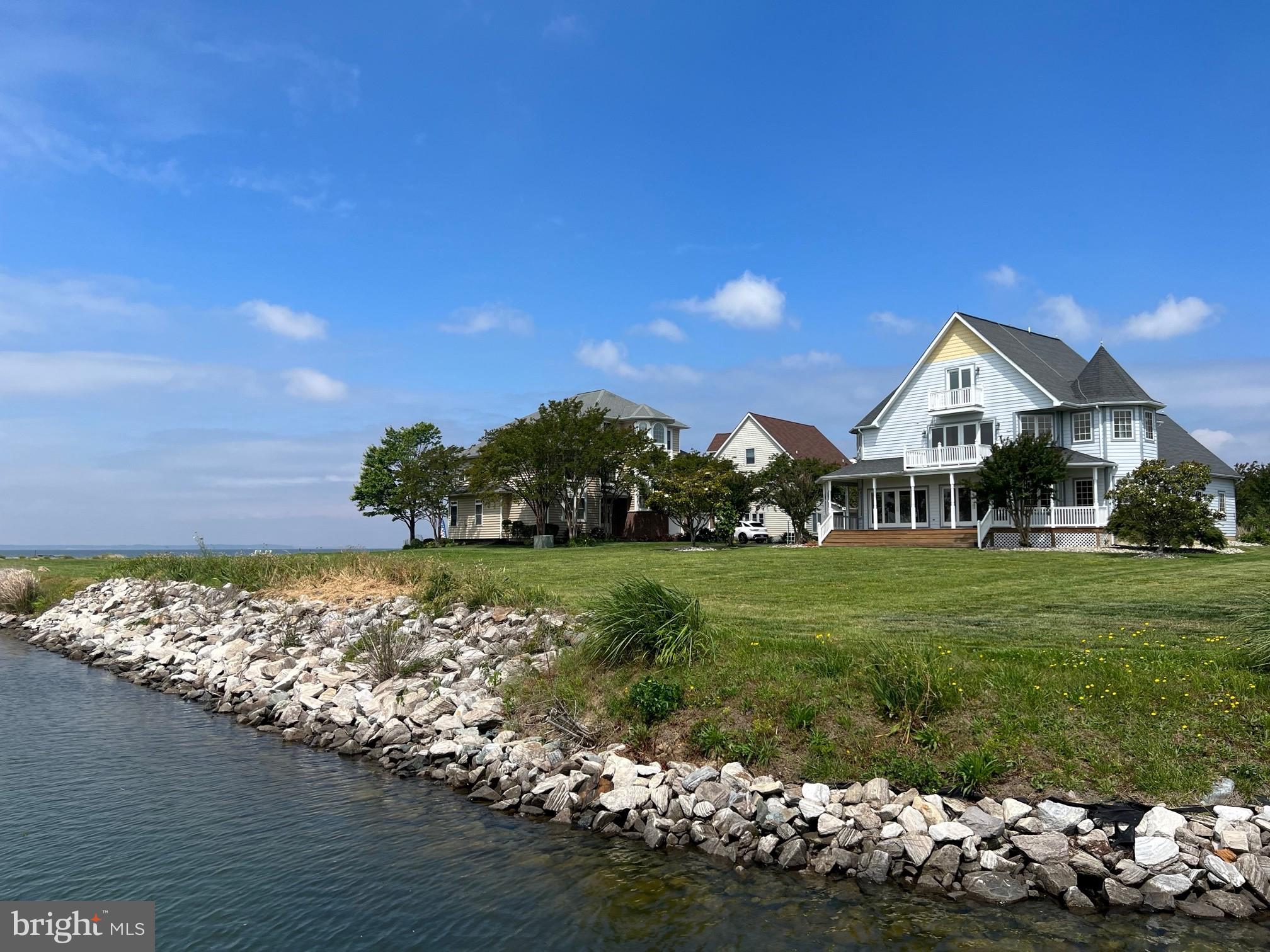 LANDINGS AT PINEY POINT - Residential