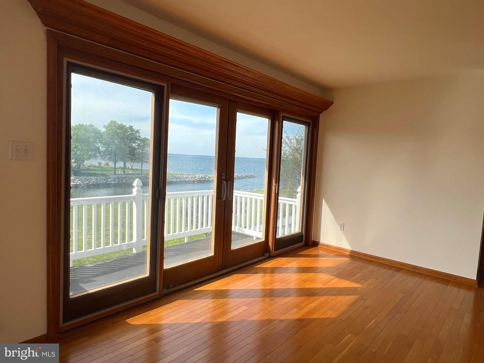 LANDINGS AT PINEY POINT - Residential