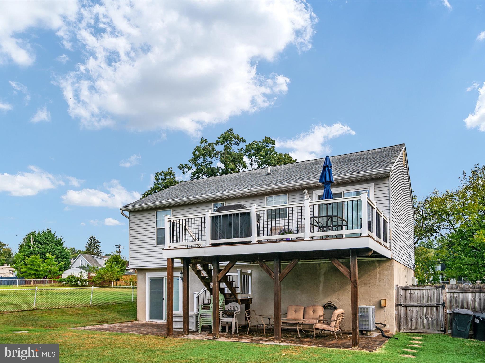 FERNDALE FARMS - Residential