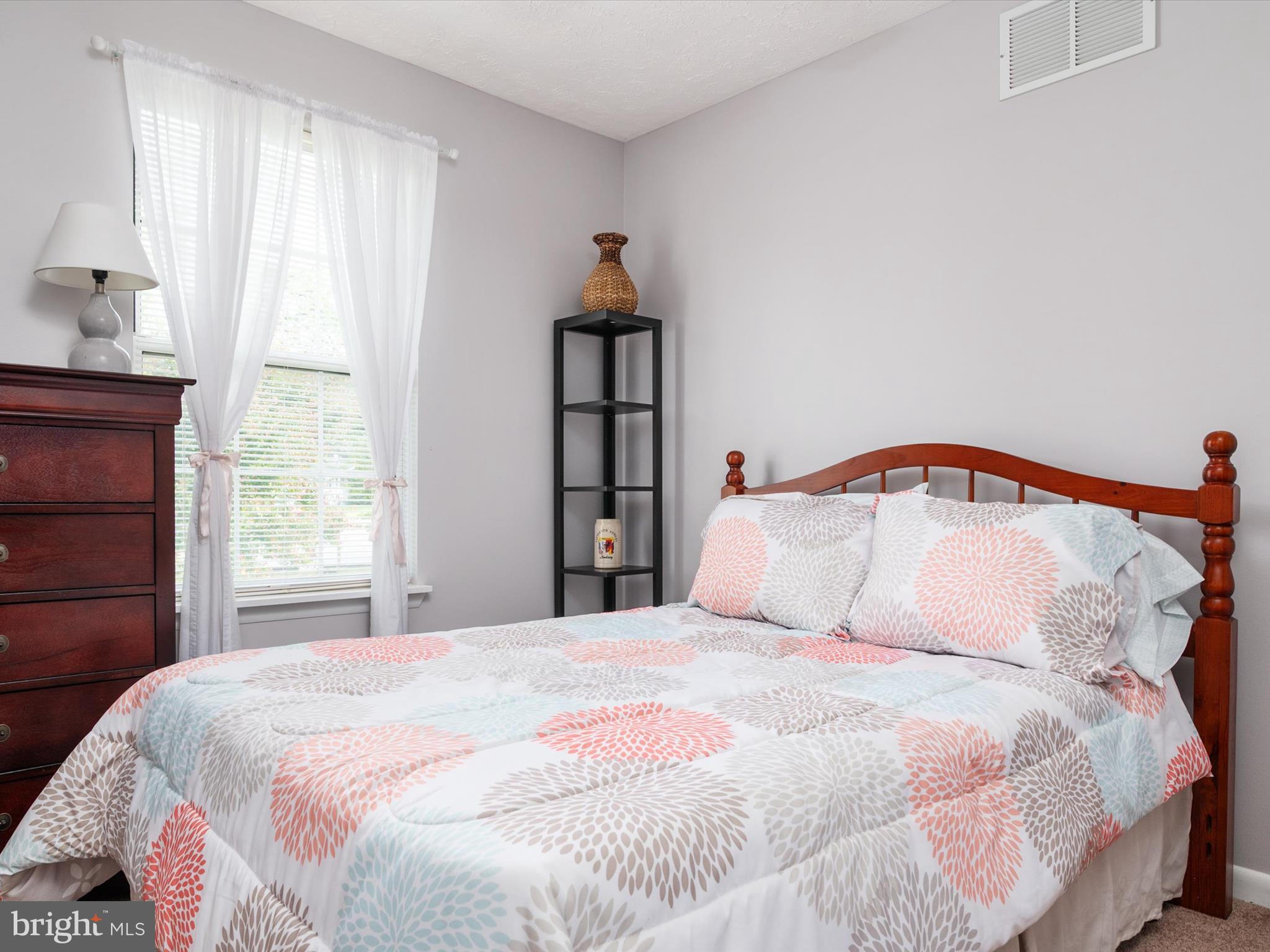 FERNDALE FARMS - Residential