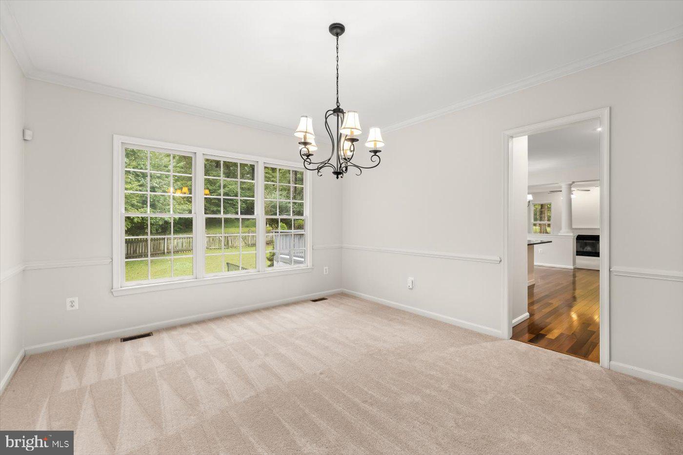 WOODFIELD - Residential