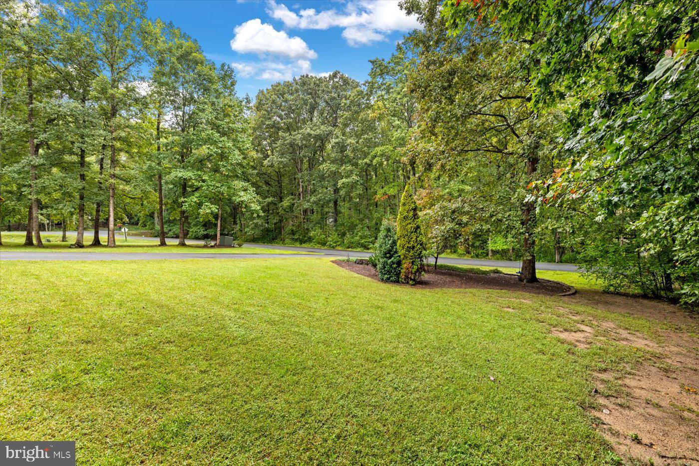 WOODFIELD - Residential