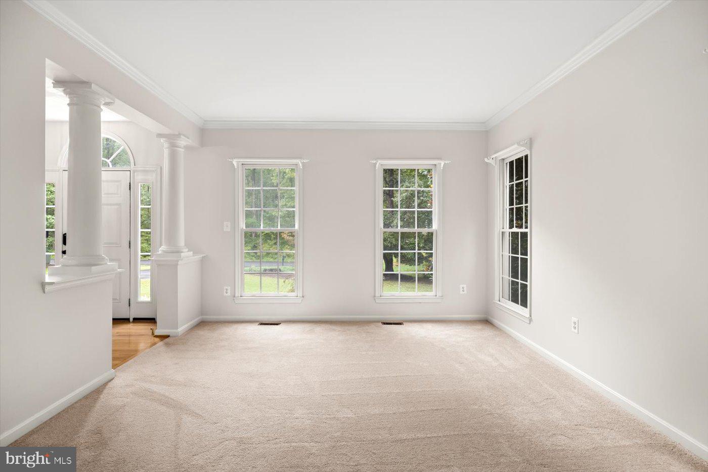 WOODFIELD - Residential