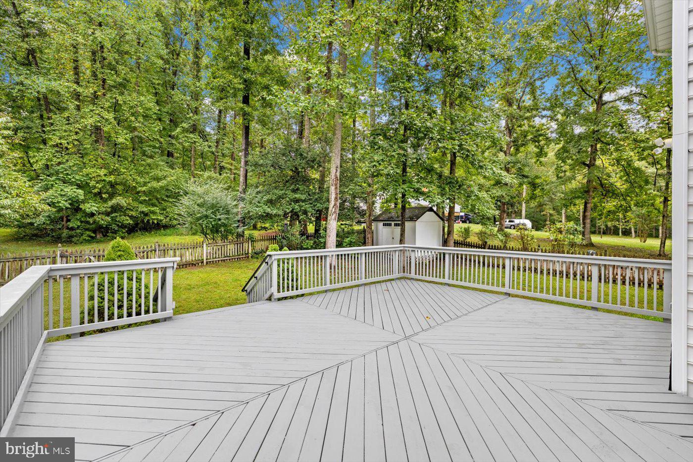 WOODFIELD - Residential