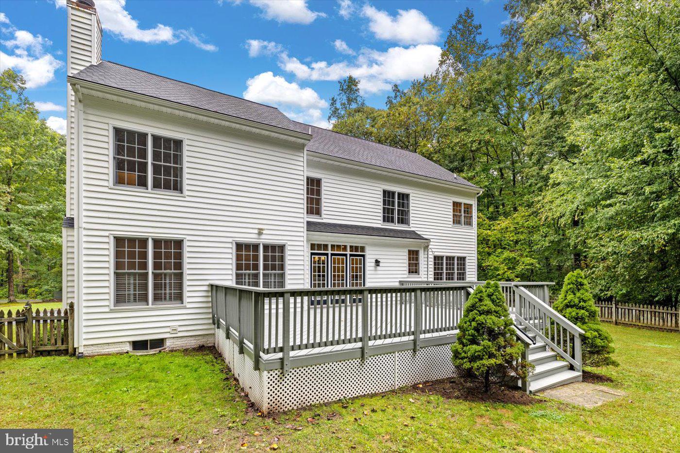 WOODFIELD - Residential