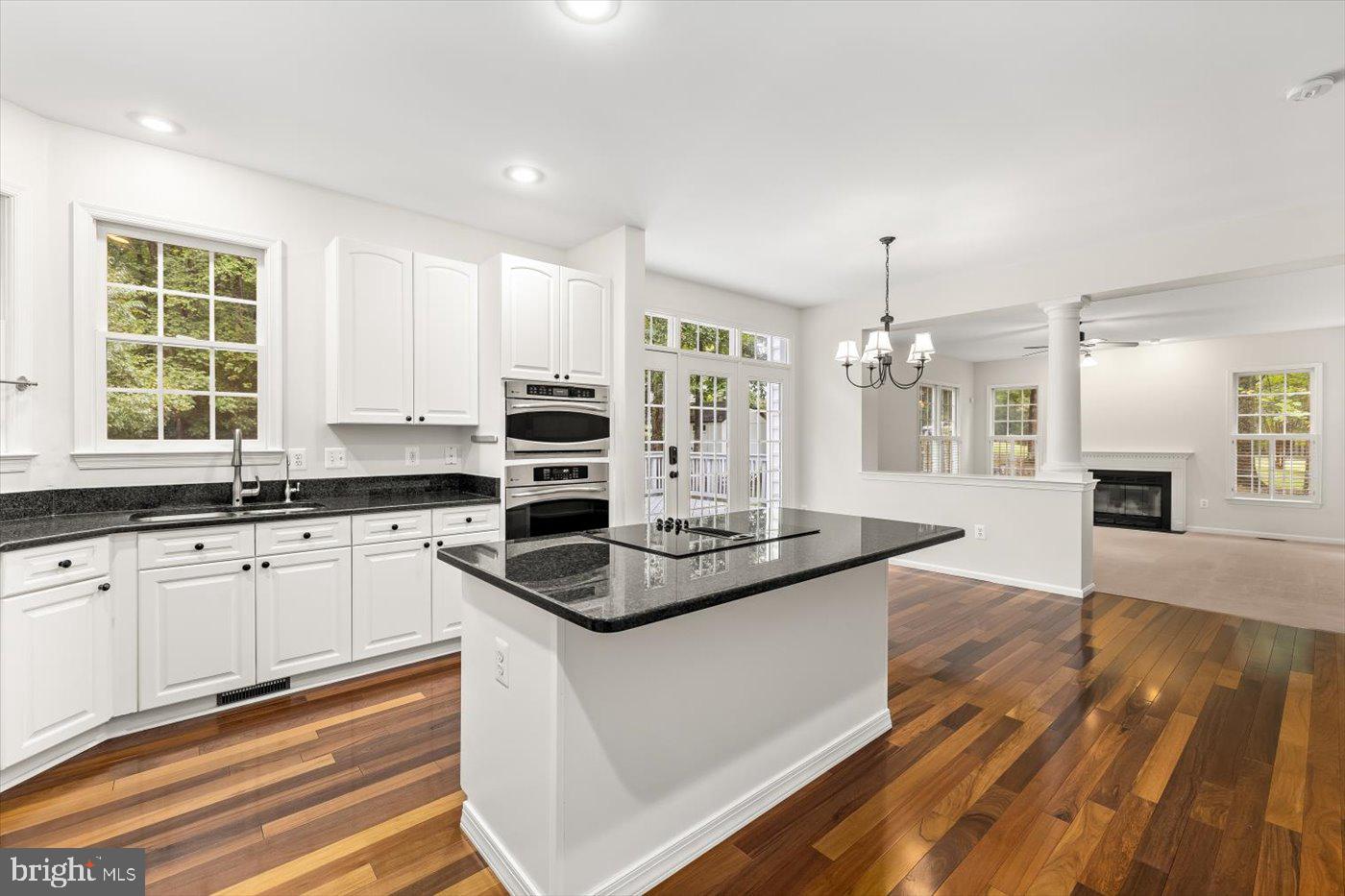 WOODFIELD - Residential