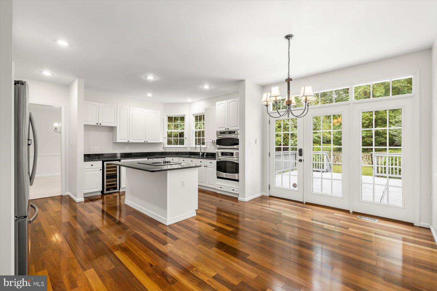 WOODFIELD - Residential