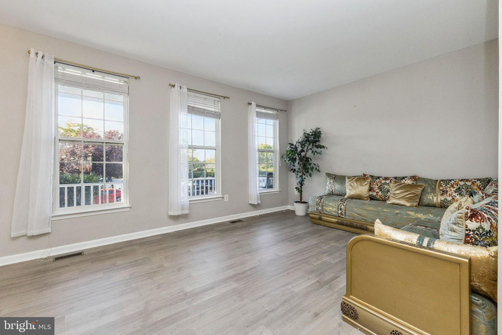 44310 SILKWORTH TERRACE