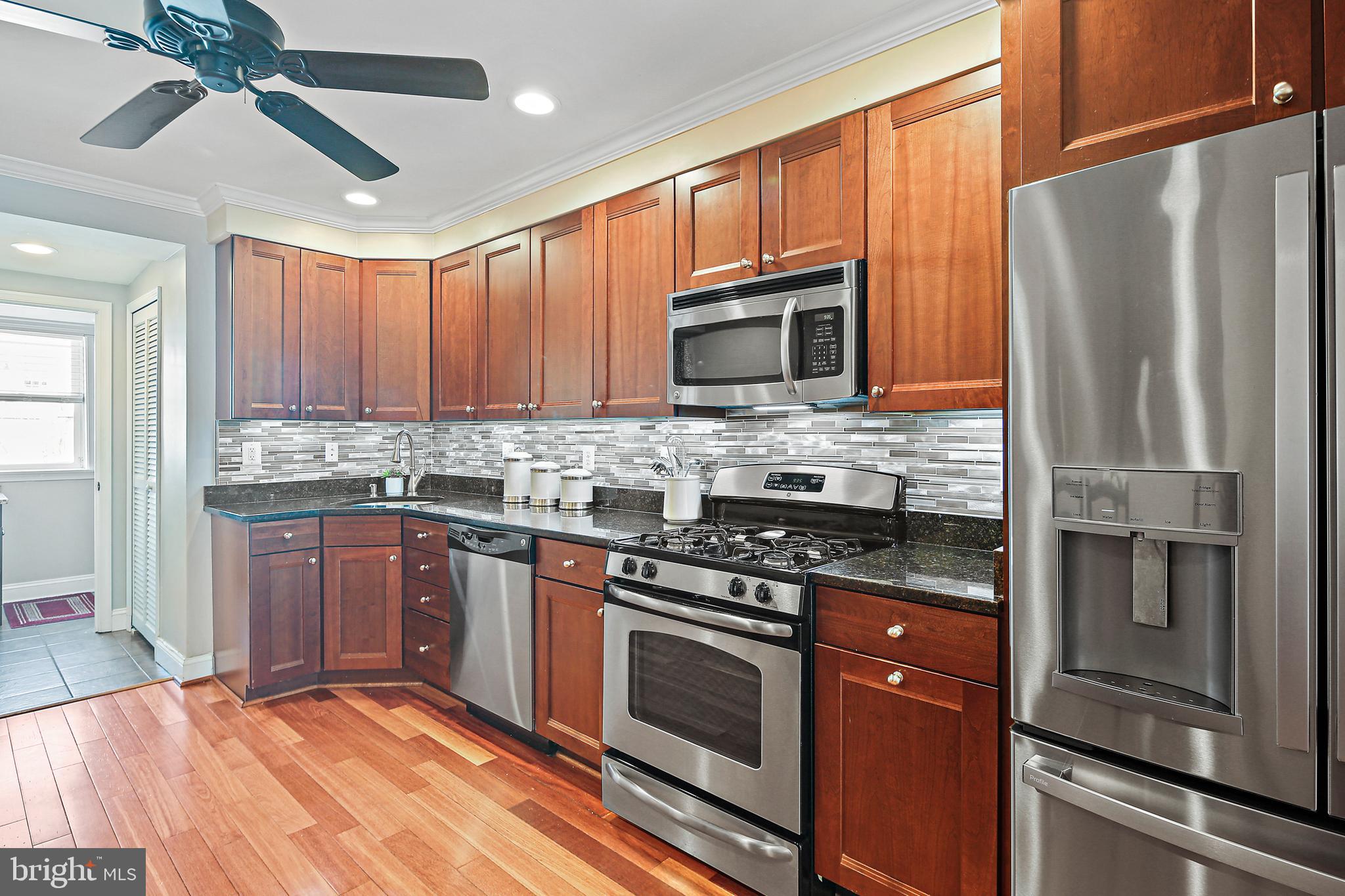 RIVERSIDE - Residential