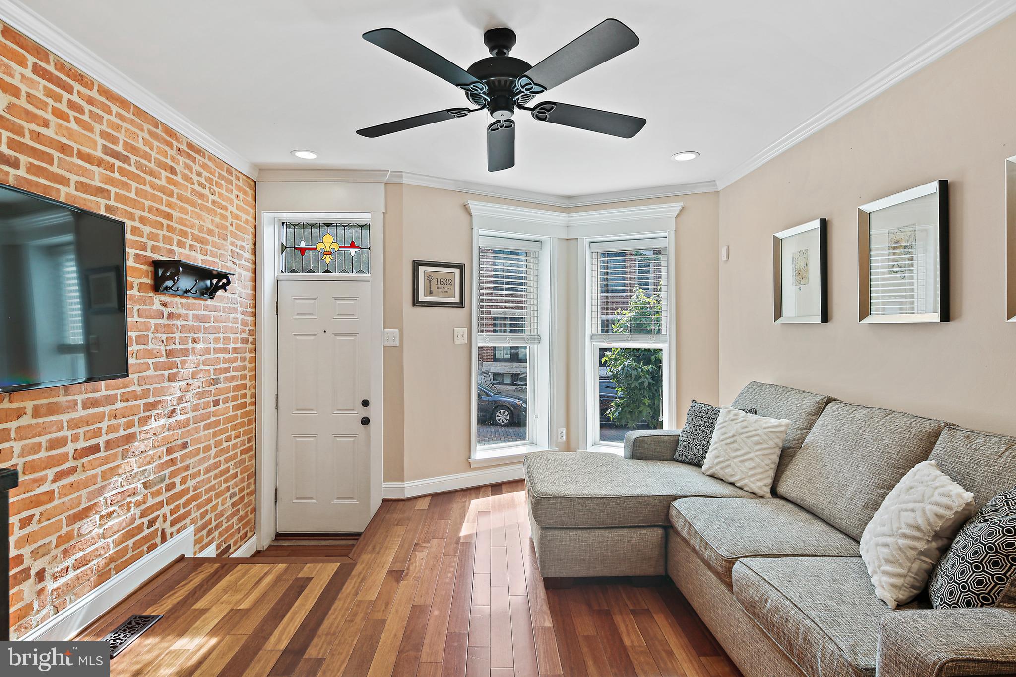 RIVERSIDE - Residential