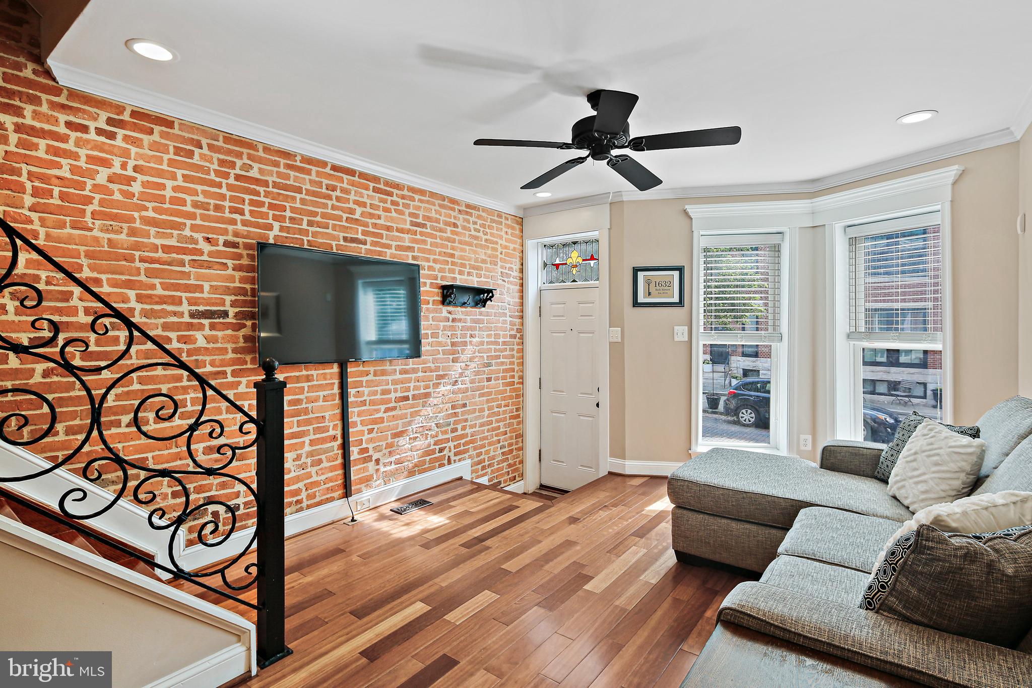 RIVERSIDE - Residential