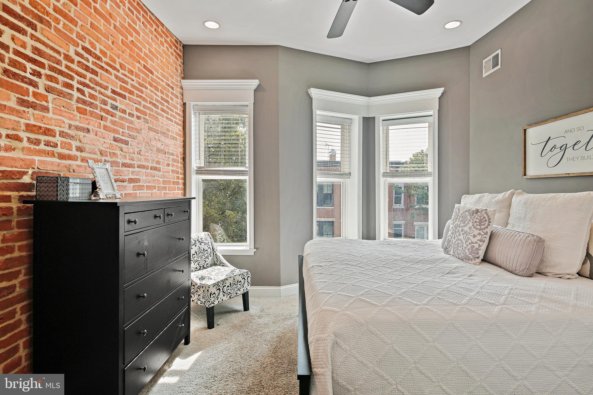 RIVERSIDE - Residential