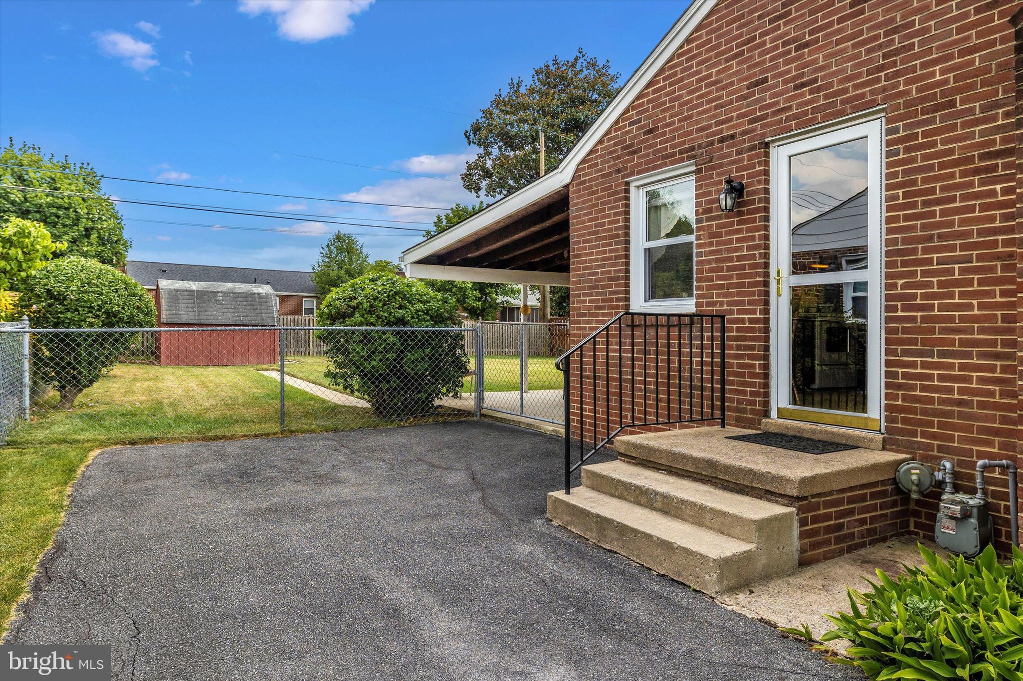 MONOCACY VILLAGE - Residential