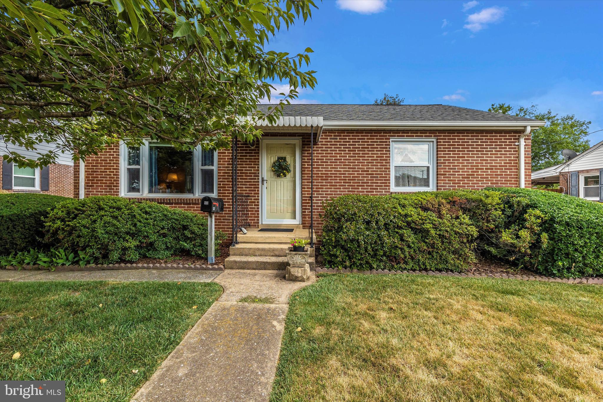 MONOCACY VILLAGE - Residential