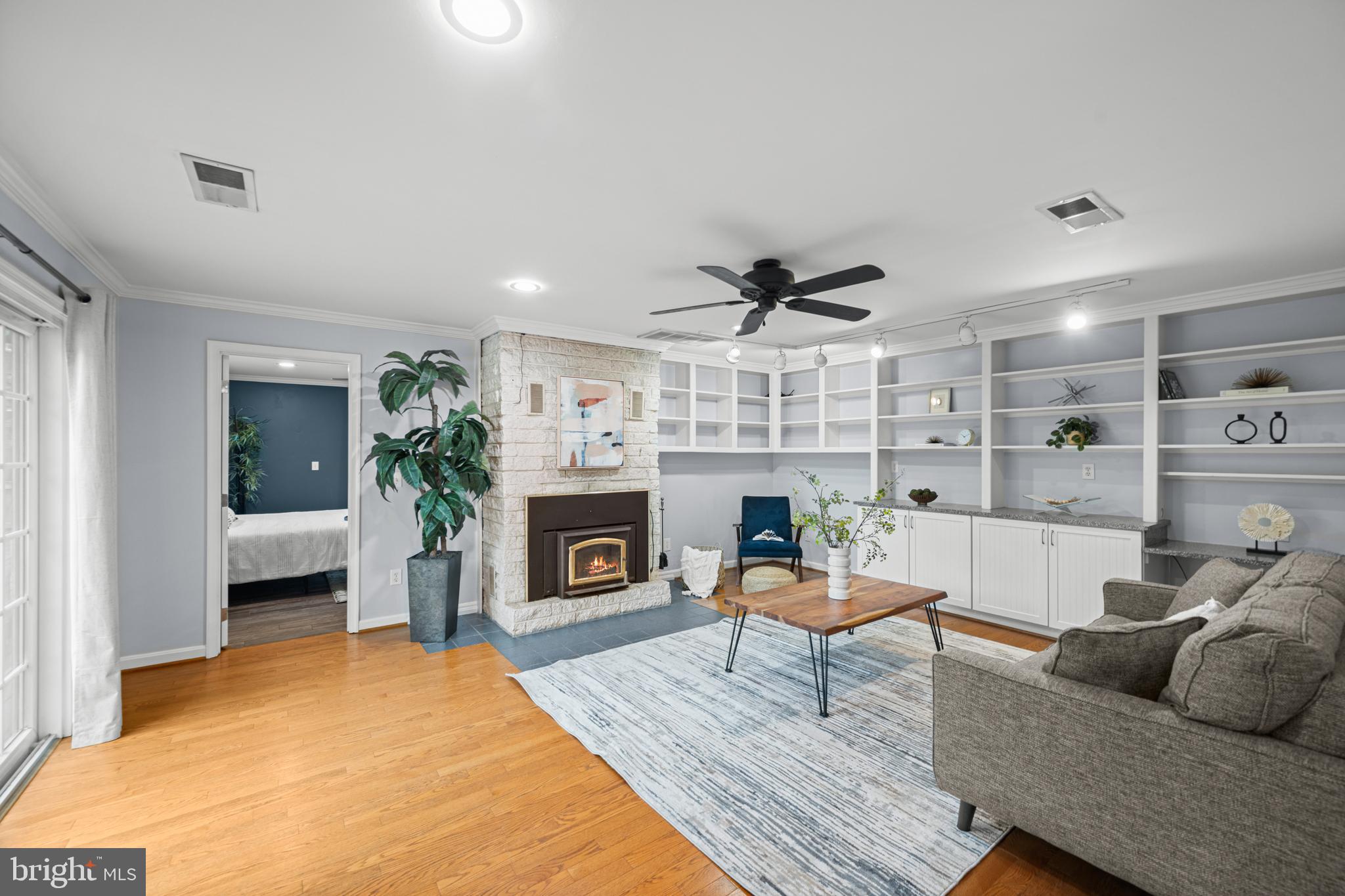 SEVERNSIDE - Residential