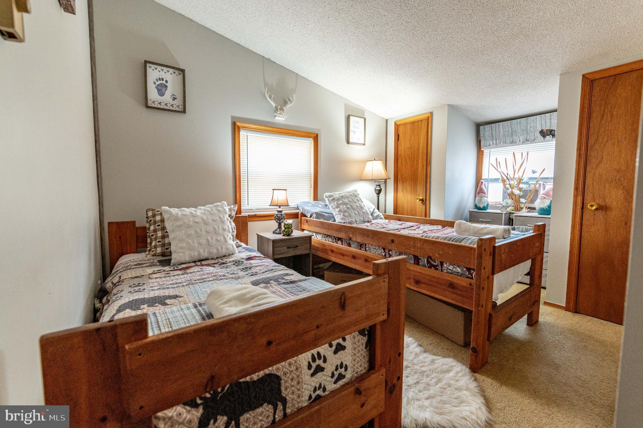 POCONO COUNTRY PLACE - Residential