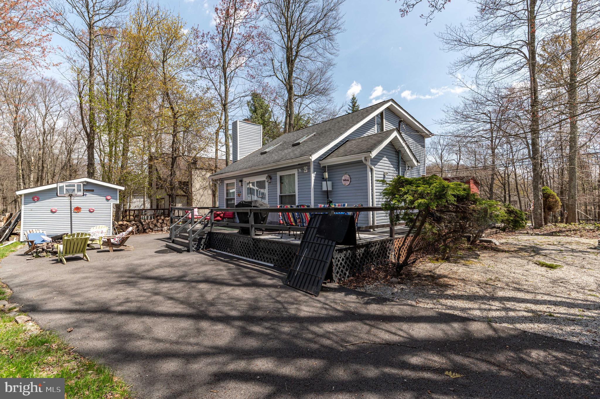 POCONO COUNTRY PLACE - Residential