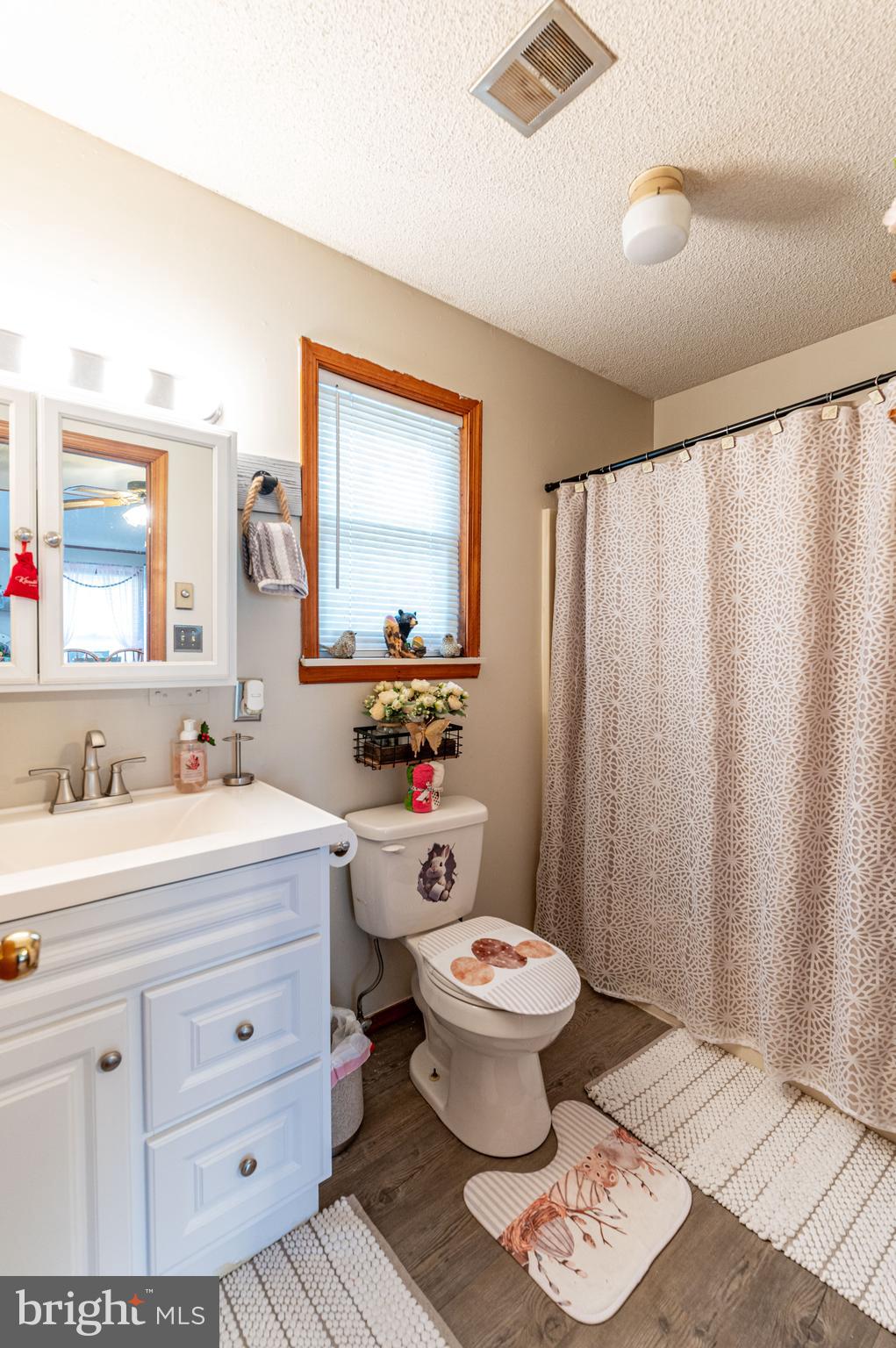 POCONO COUNTRY PLACE - Residential