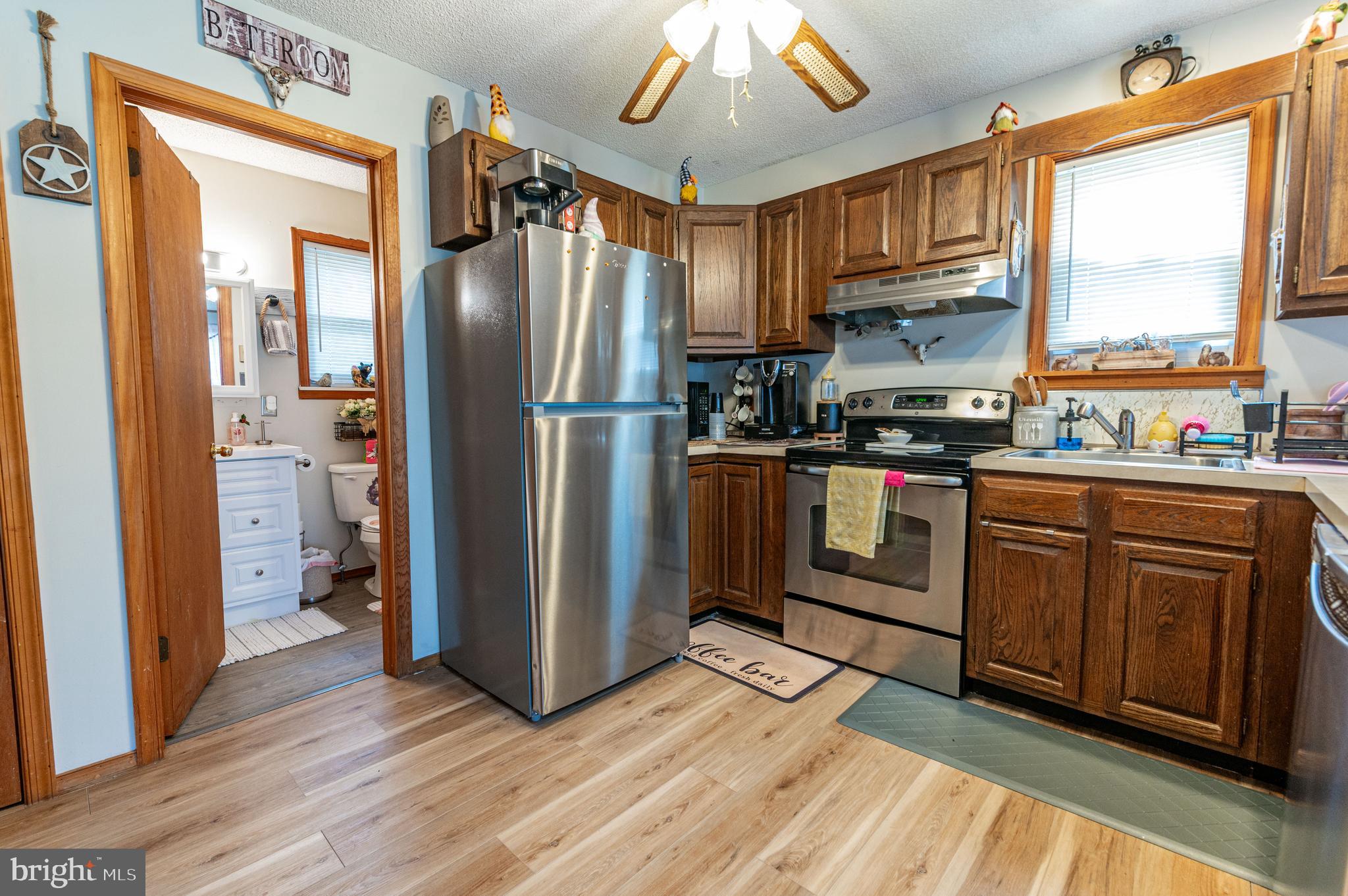 POCONO COUNTRY PLACE - Residential