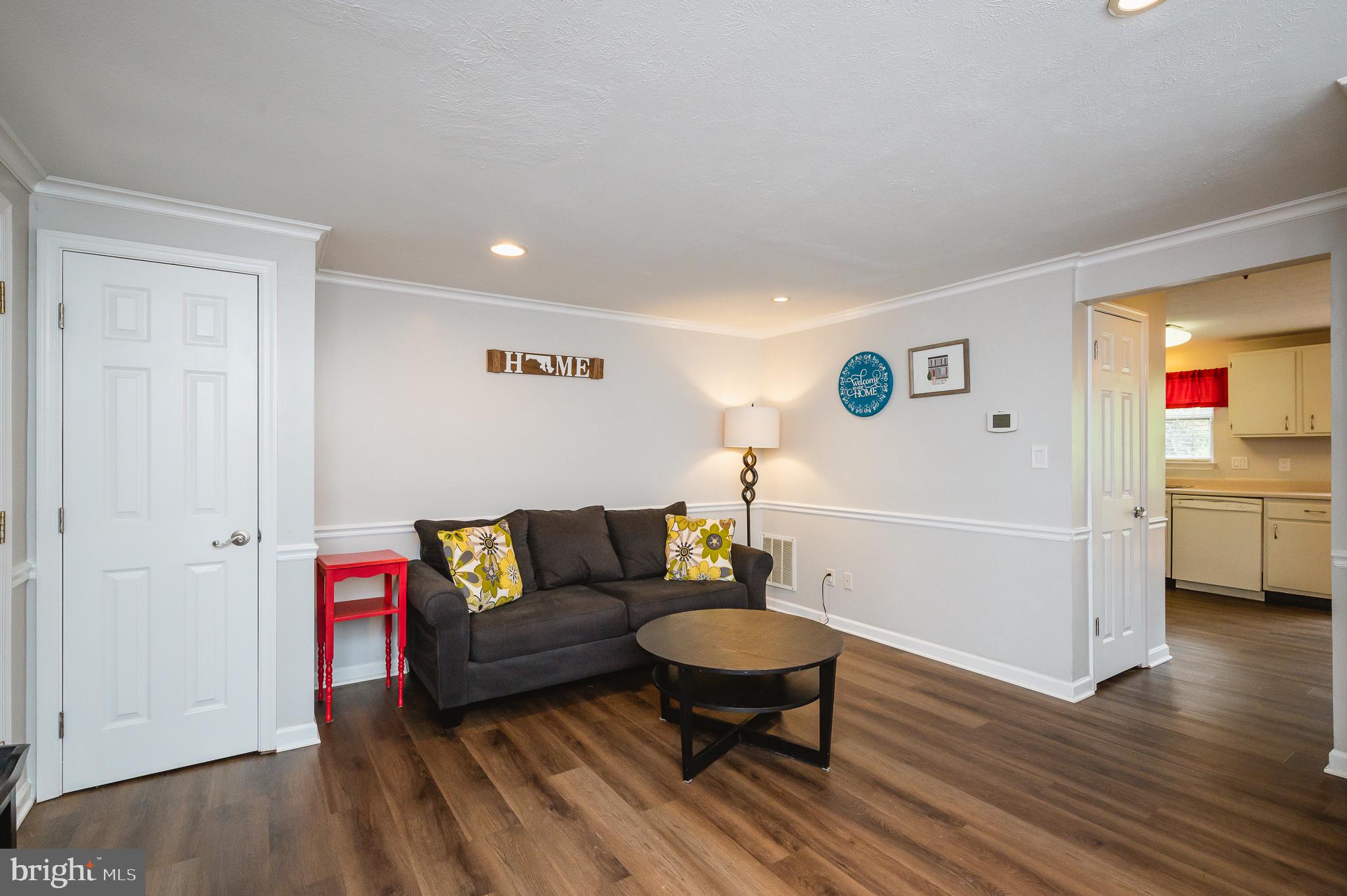 LAUREL VALLEY - Residential