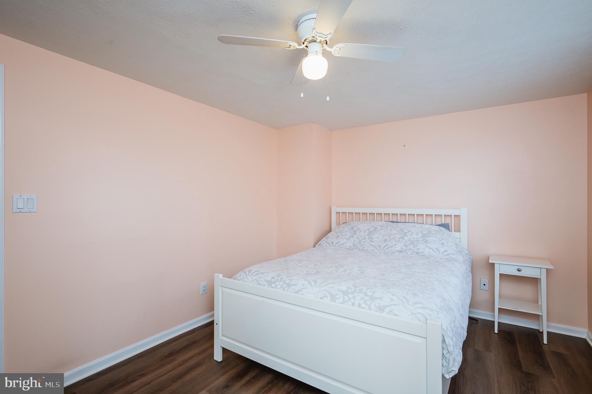 LAUREL VALLEY - Residential