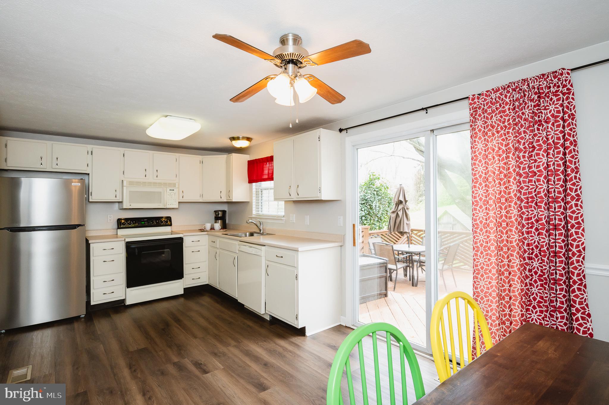 LAUREL VALLEY - Residential