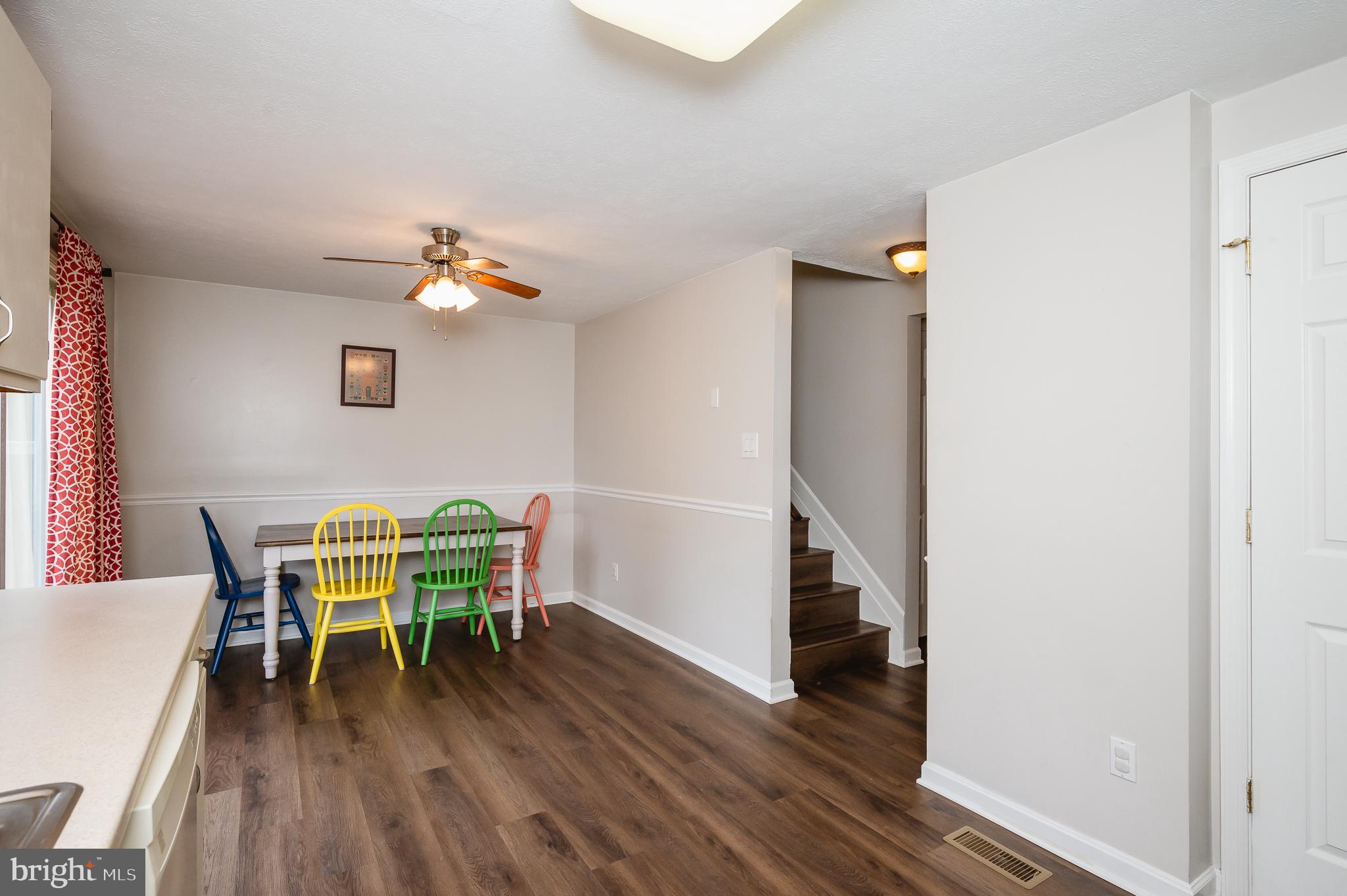 LAUREL VALLEY - Residential