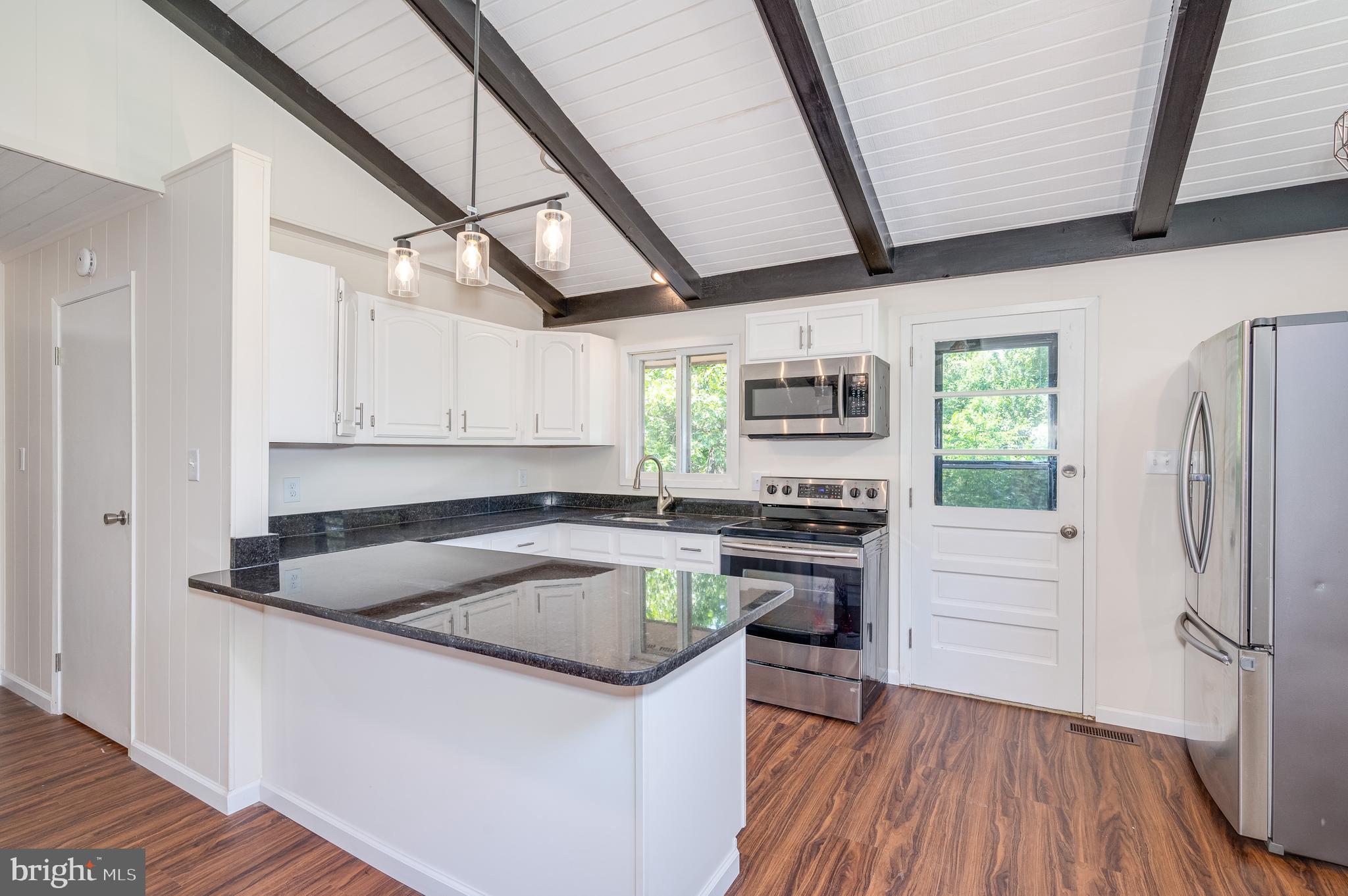 SHANNONDALE - Residential