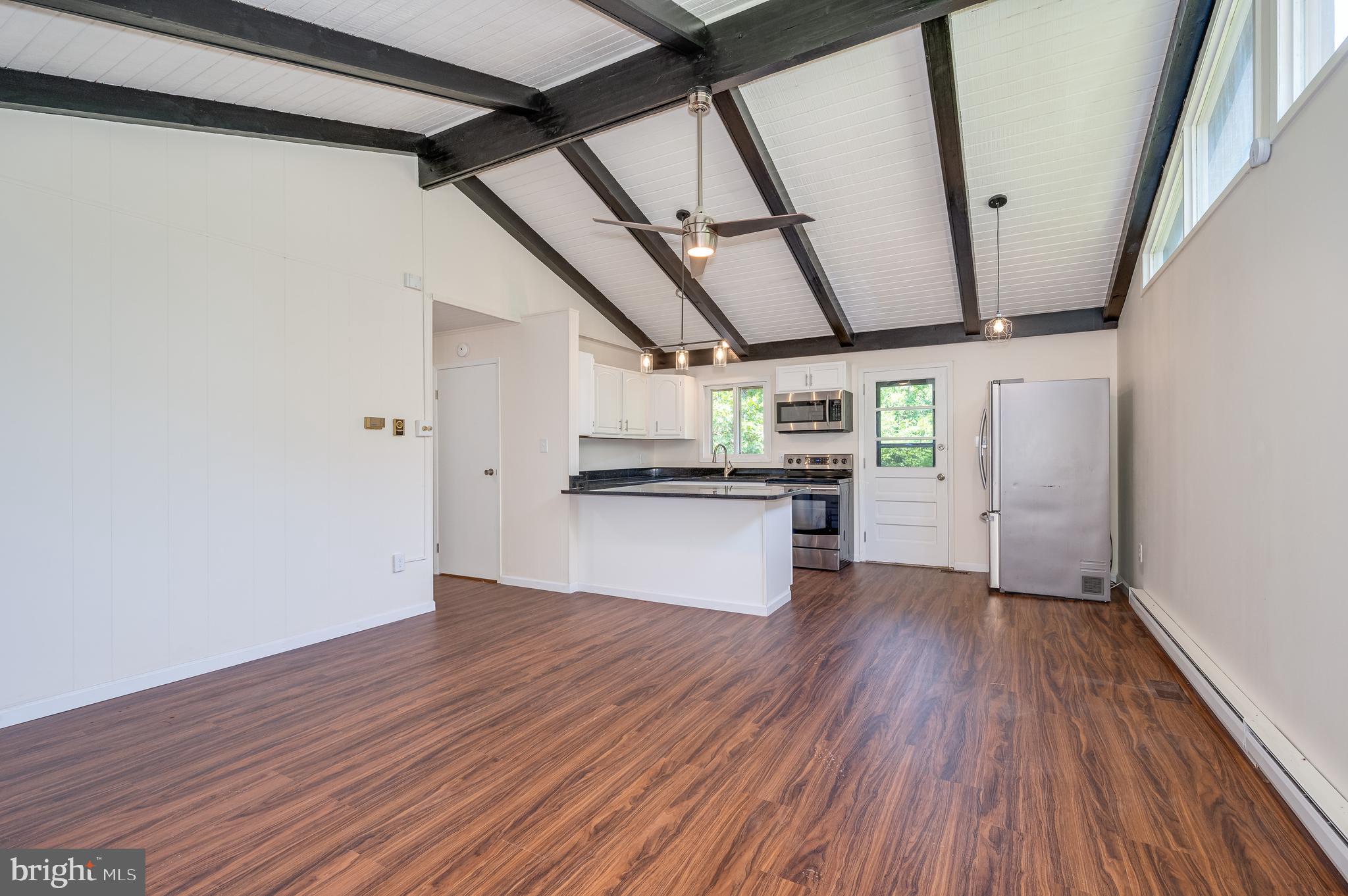 SHANNONDALE - Residential