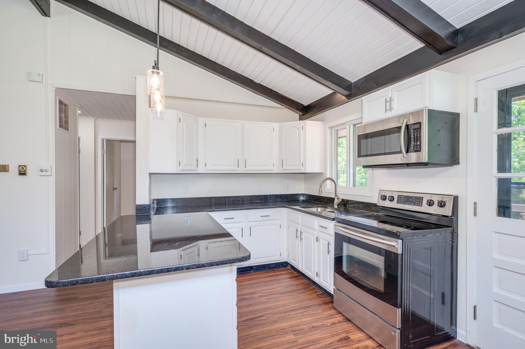 SHANNONDALE - Residential