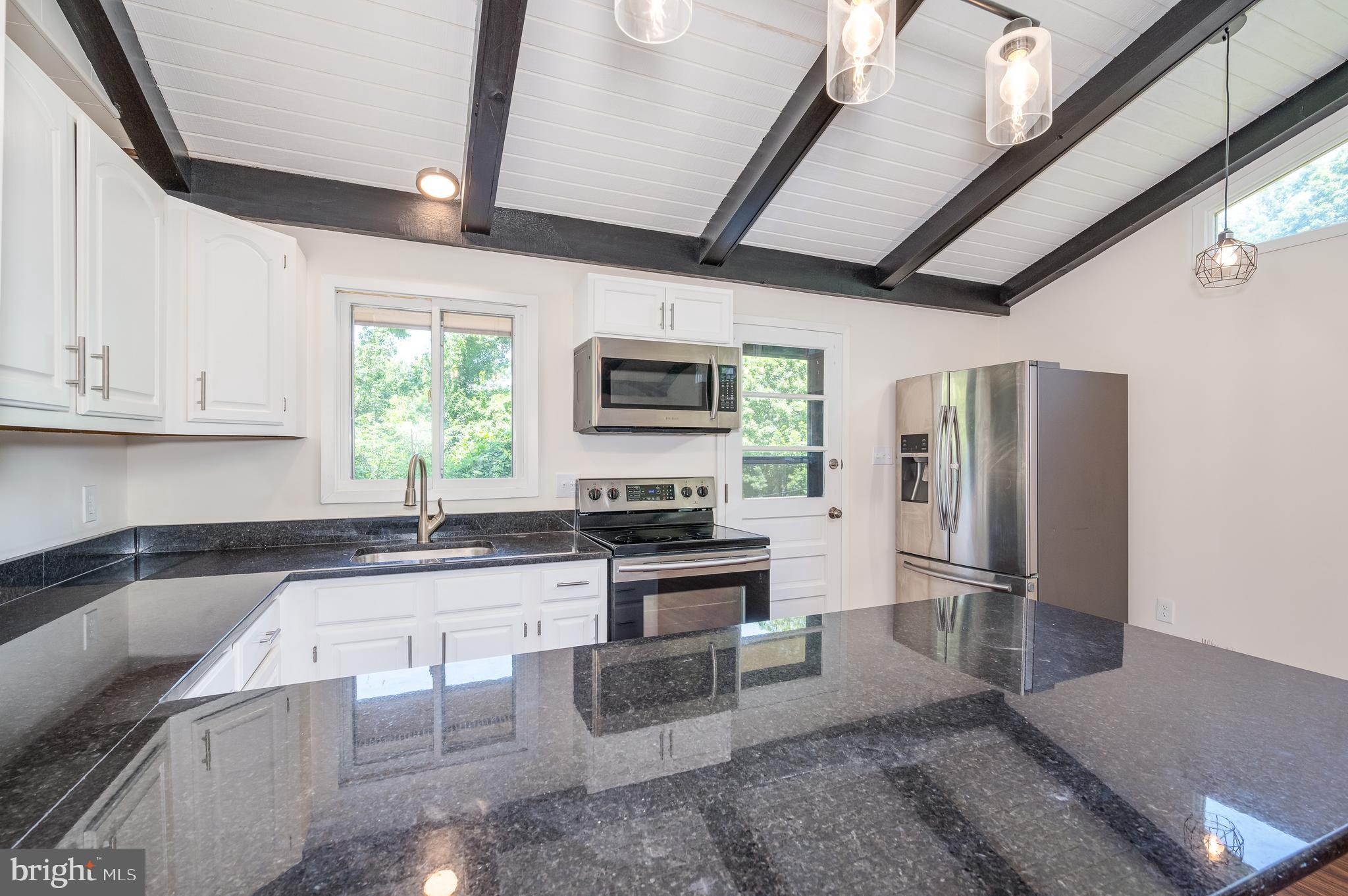 SHANNONDALE - Residential