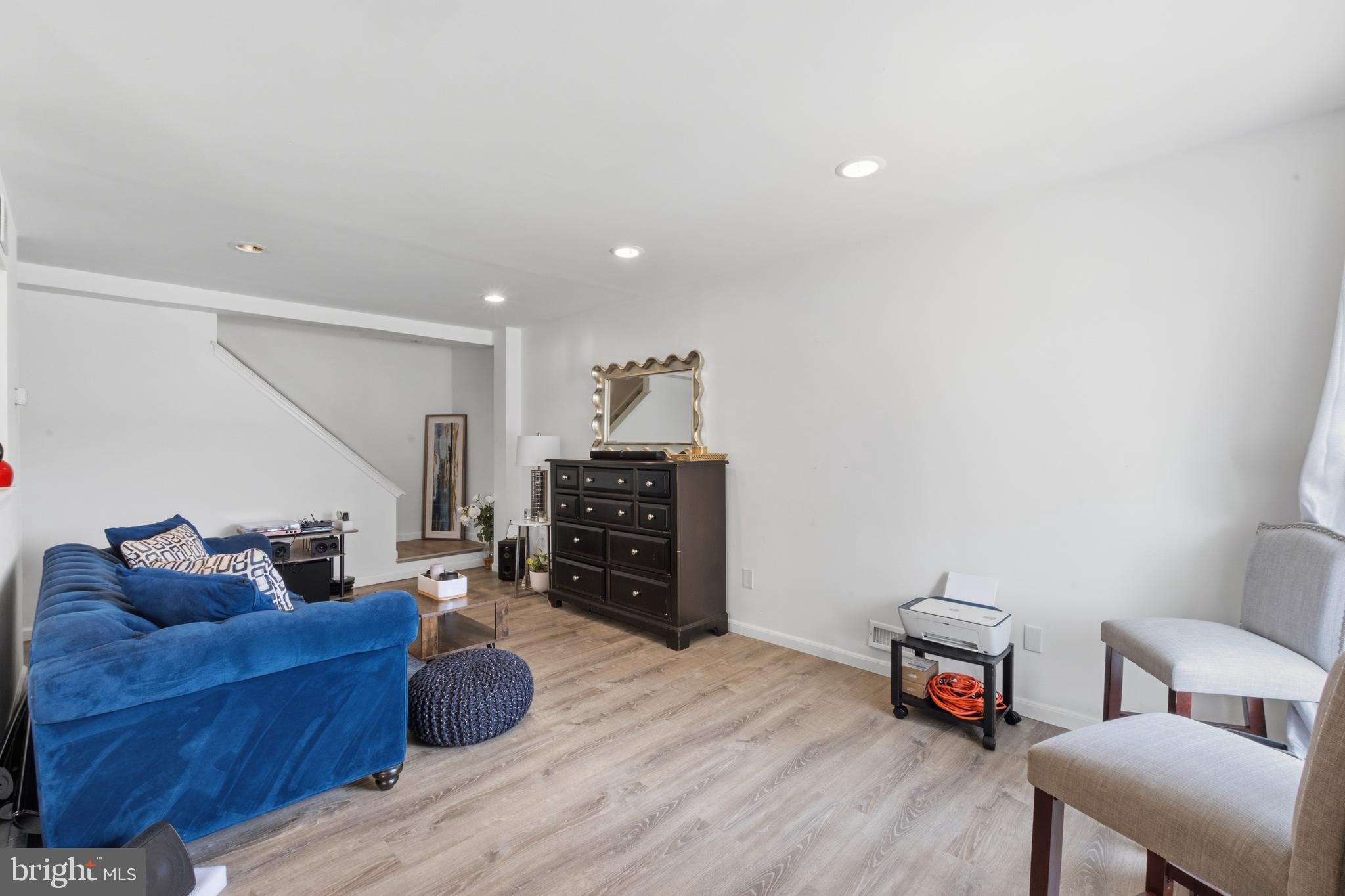 201 HIGHLAND BOULEVARD H