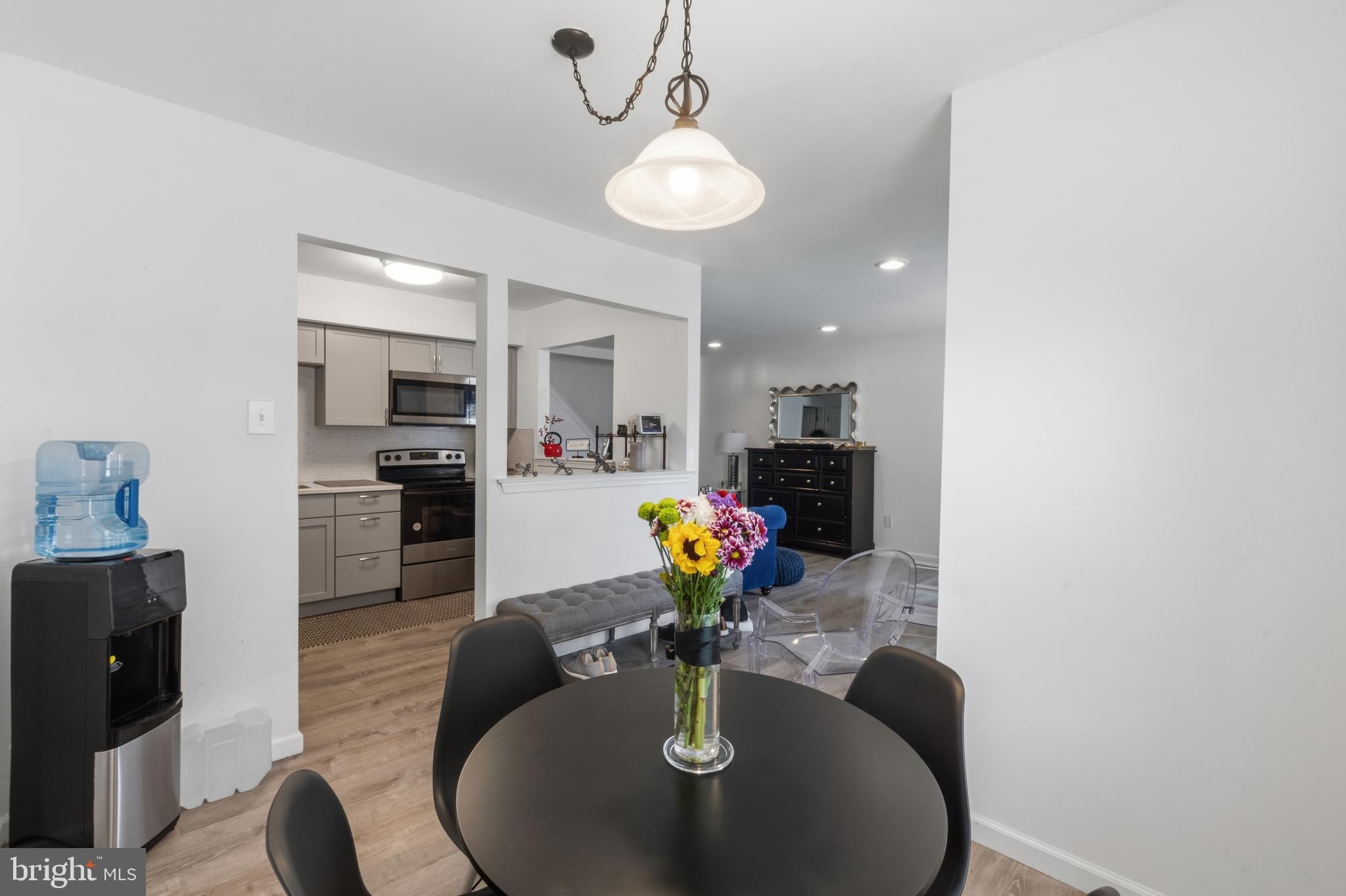 201 HIGHLAND BOULEVARD H