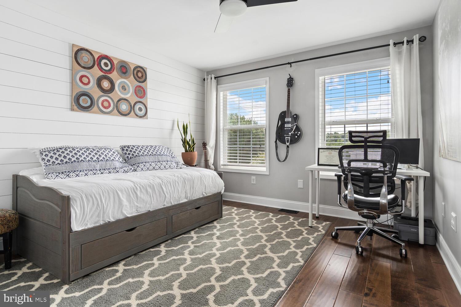 VENARINGHAM G P - Residential