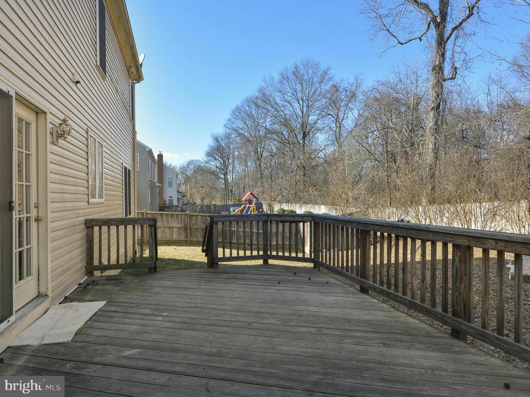 HOLLAND COURT - Residential Lease