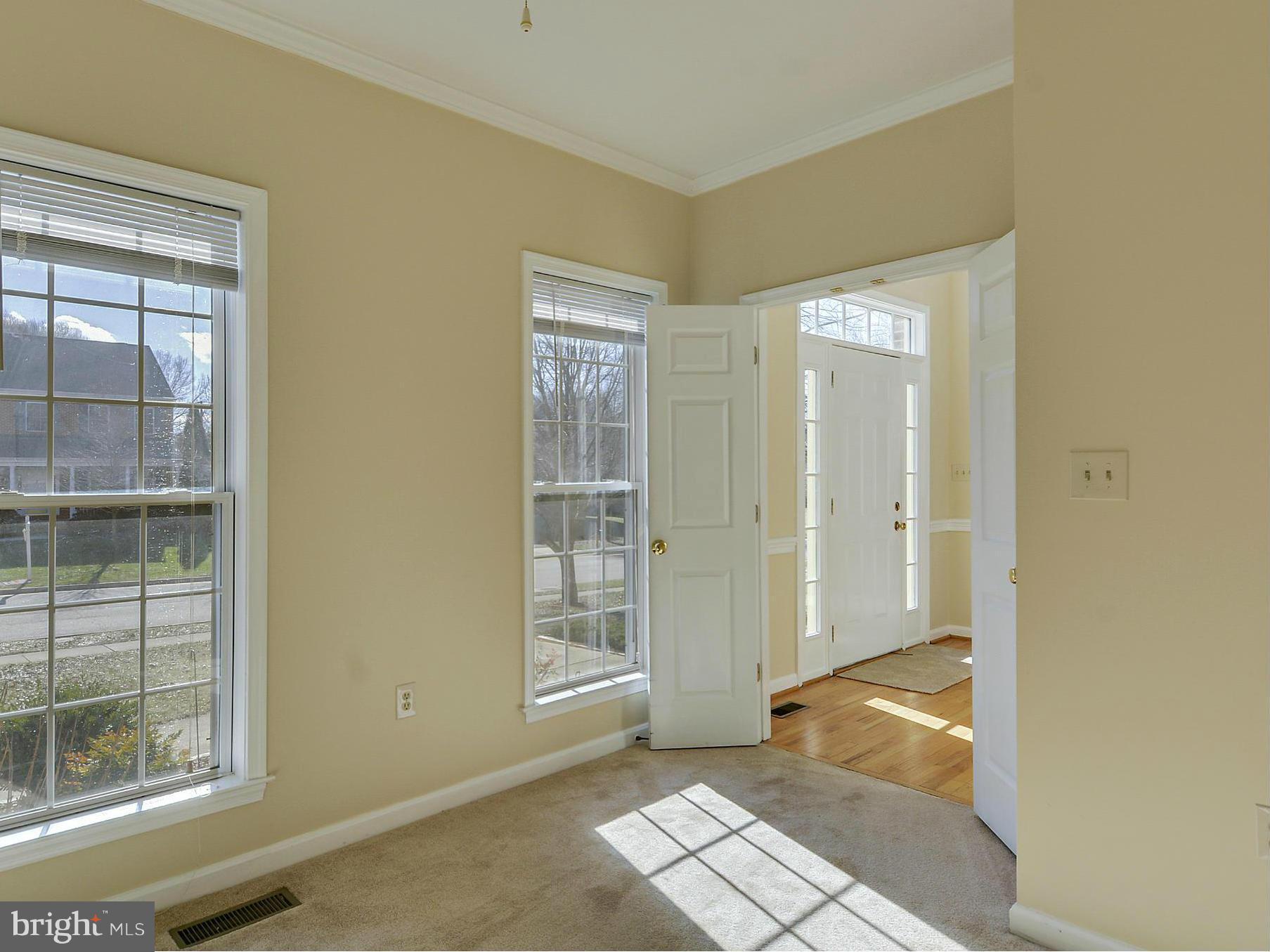 HOLLAND COURT - Residential Lease