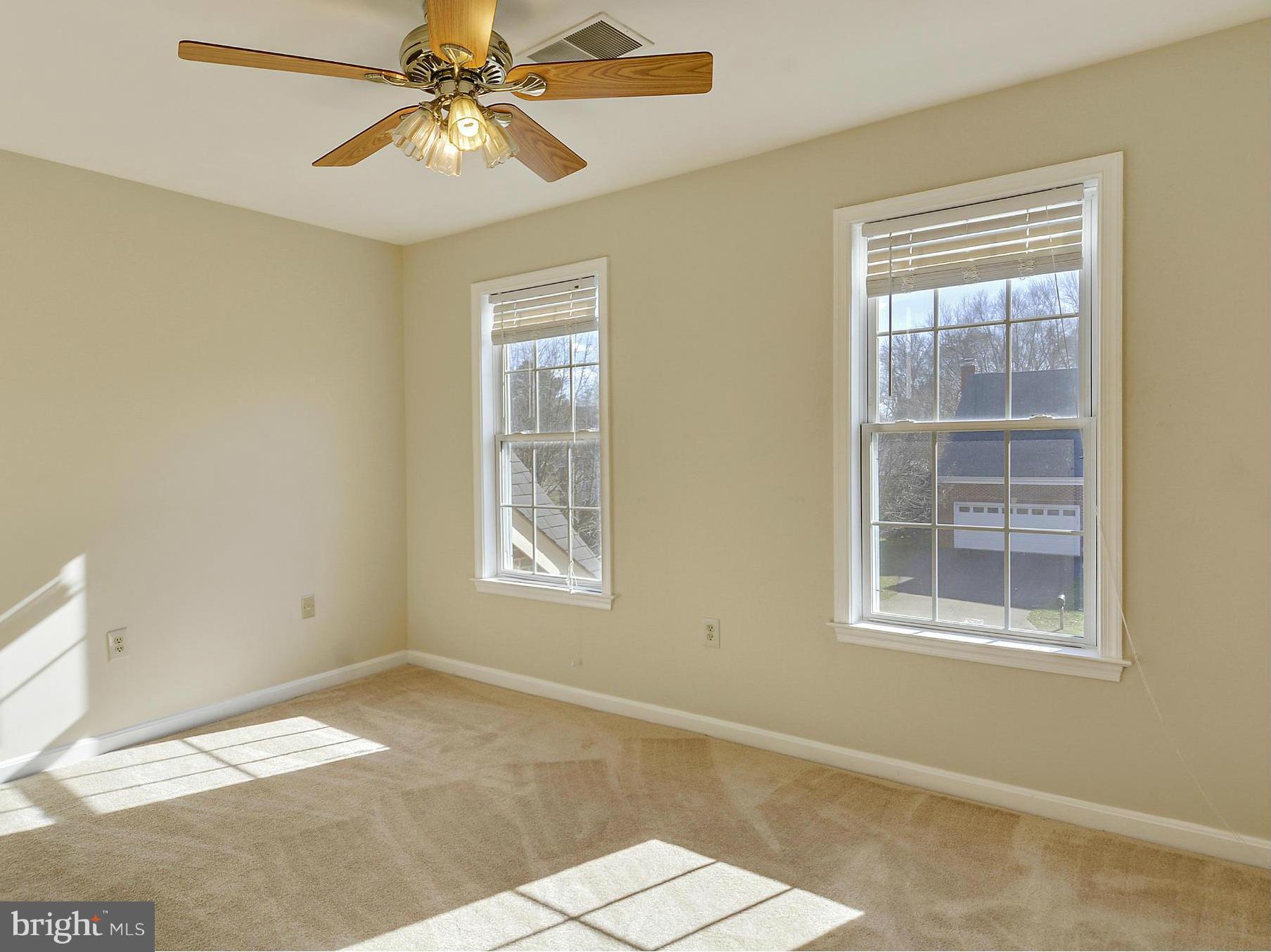 HOLLAND COURT - Residential Lease